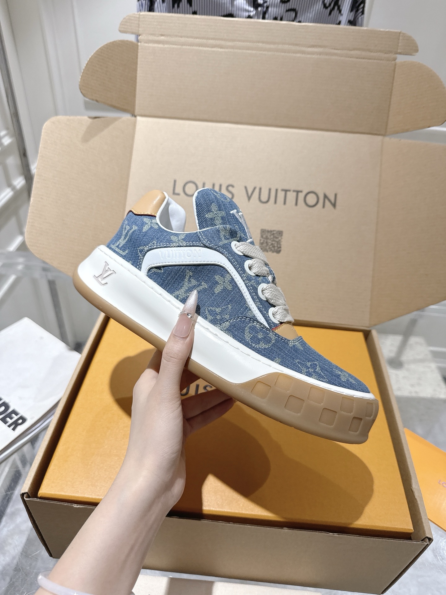 Louis Vuitton Male Basic Shoes L-s