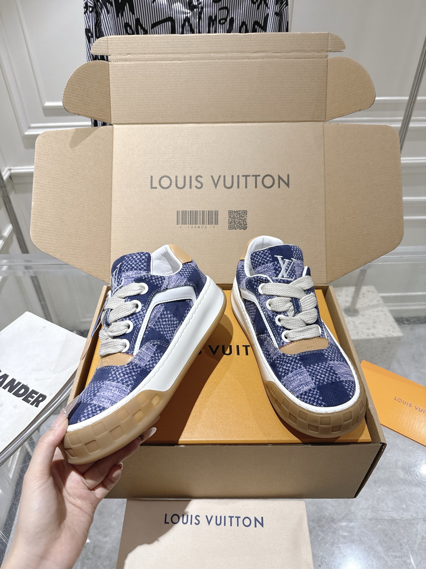 Louis Vuitton Male Basic Shoes L-s