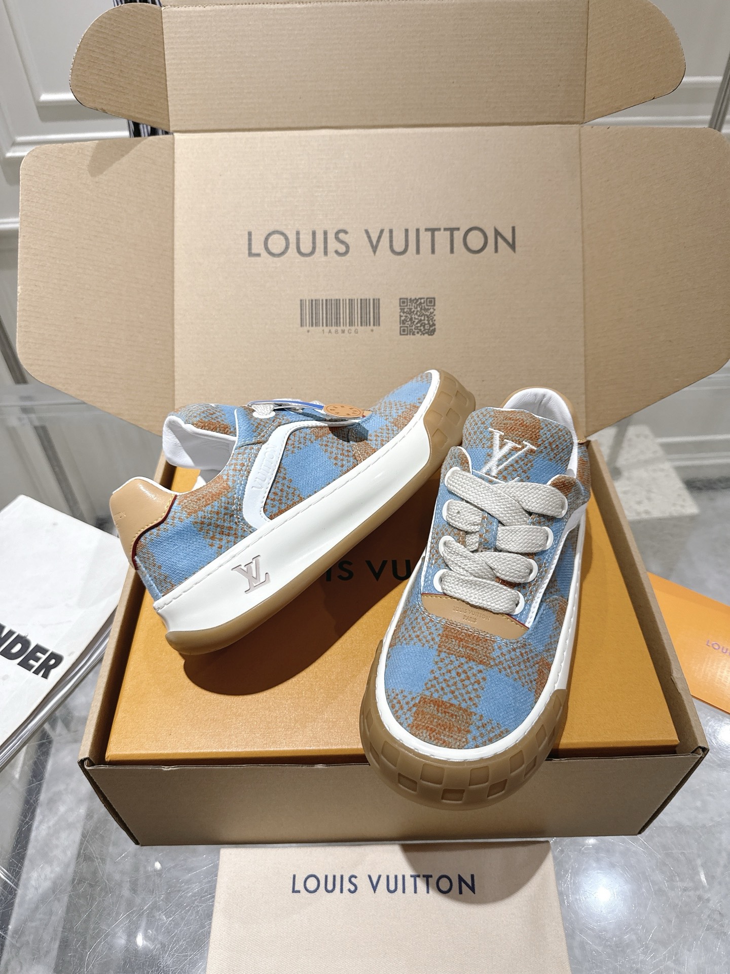 Louis Vuitton Male Basic Shoes L-s