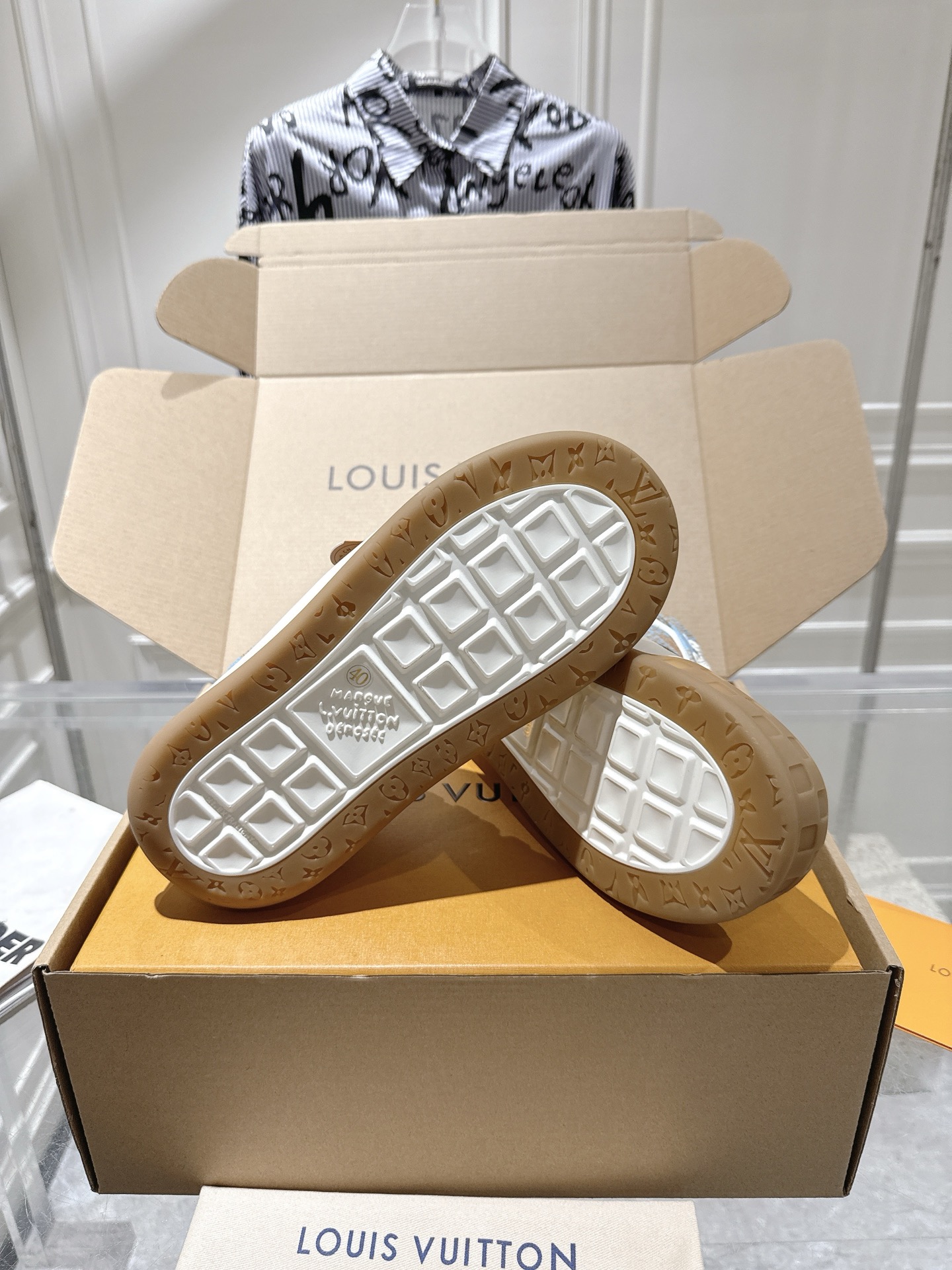 Louis Vuitton Male Basic Shoes L-s