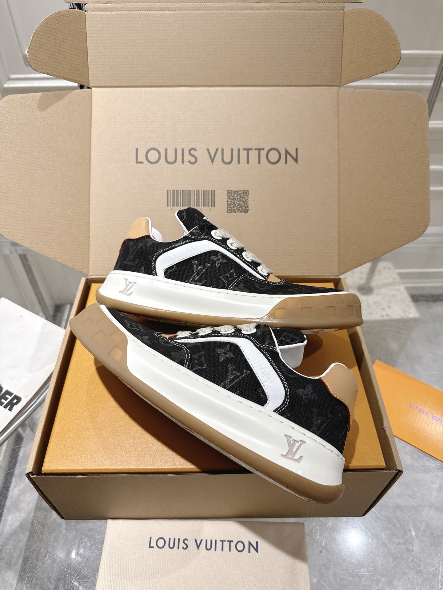 Louis Vuitton Male Basic Shoes L-s