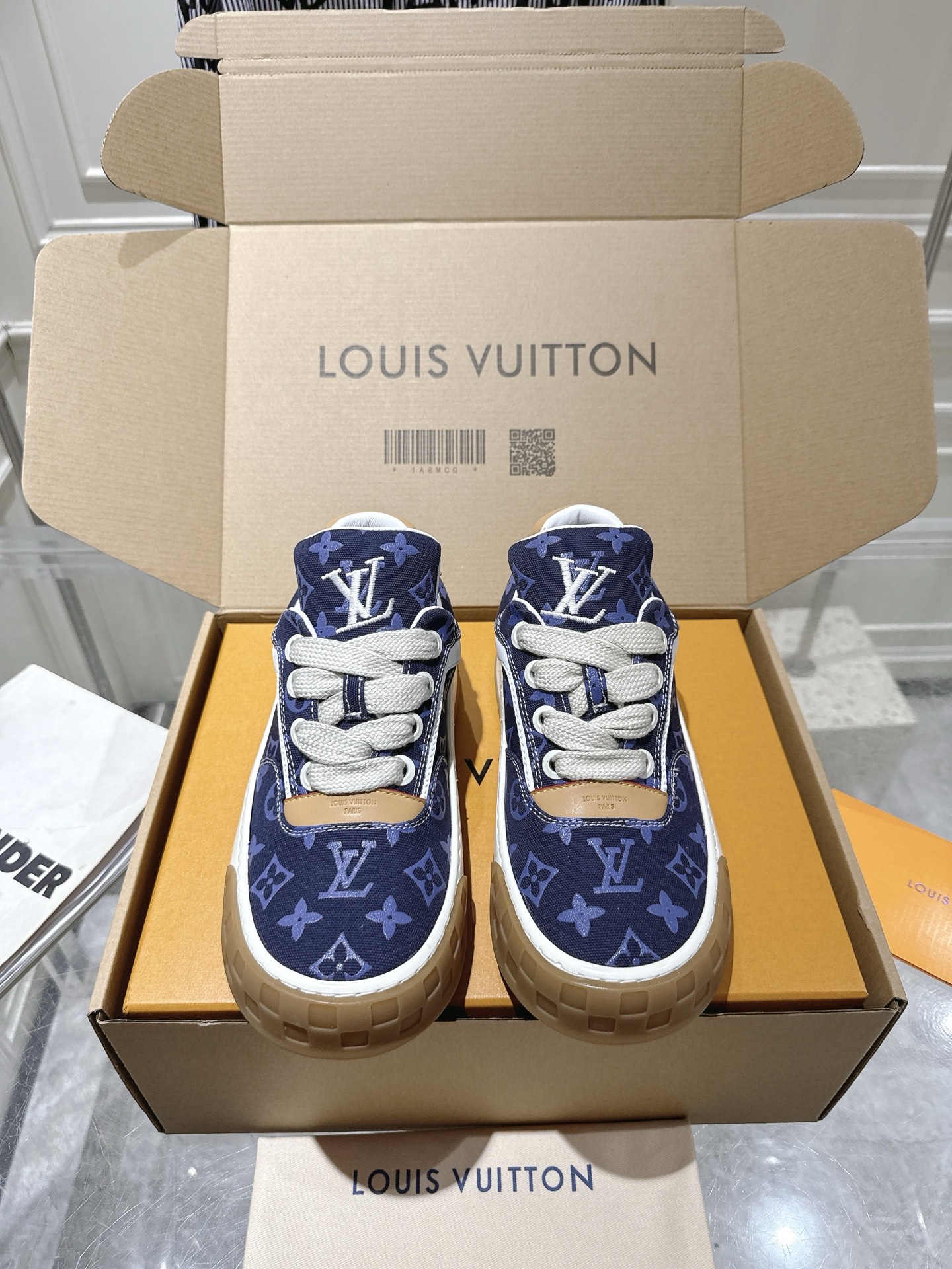 Louis Vuitton Male Basic Shoes L-s