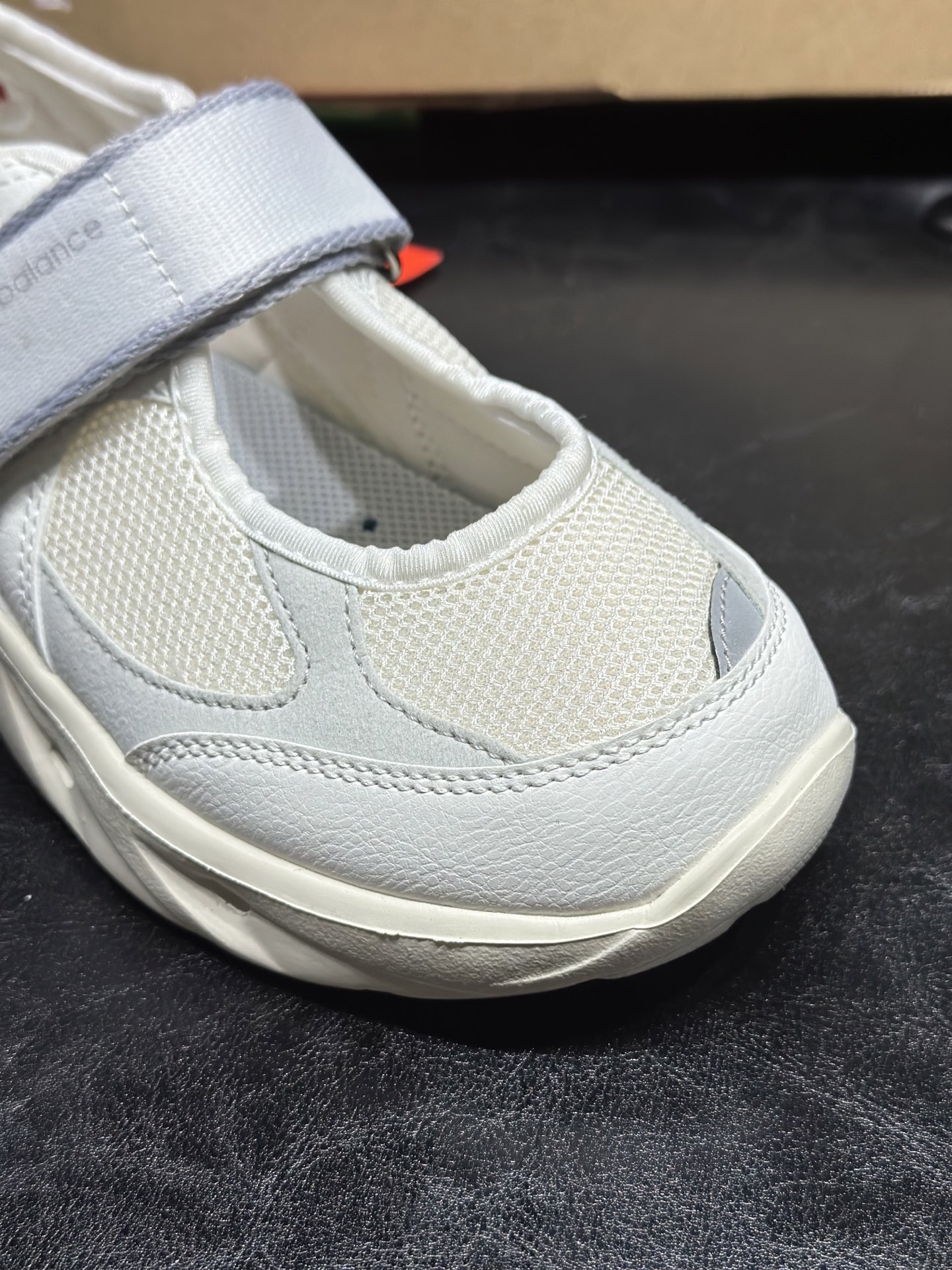 New Balance Sandals Breathable M-l