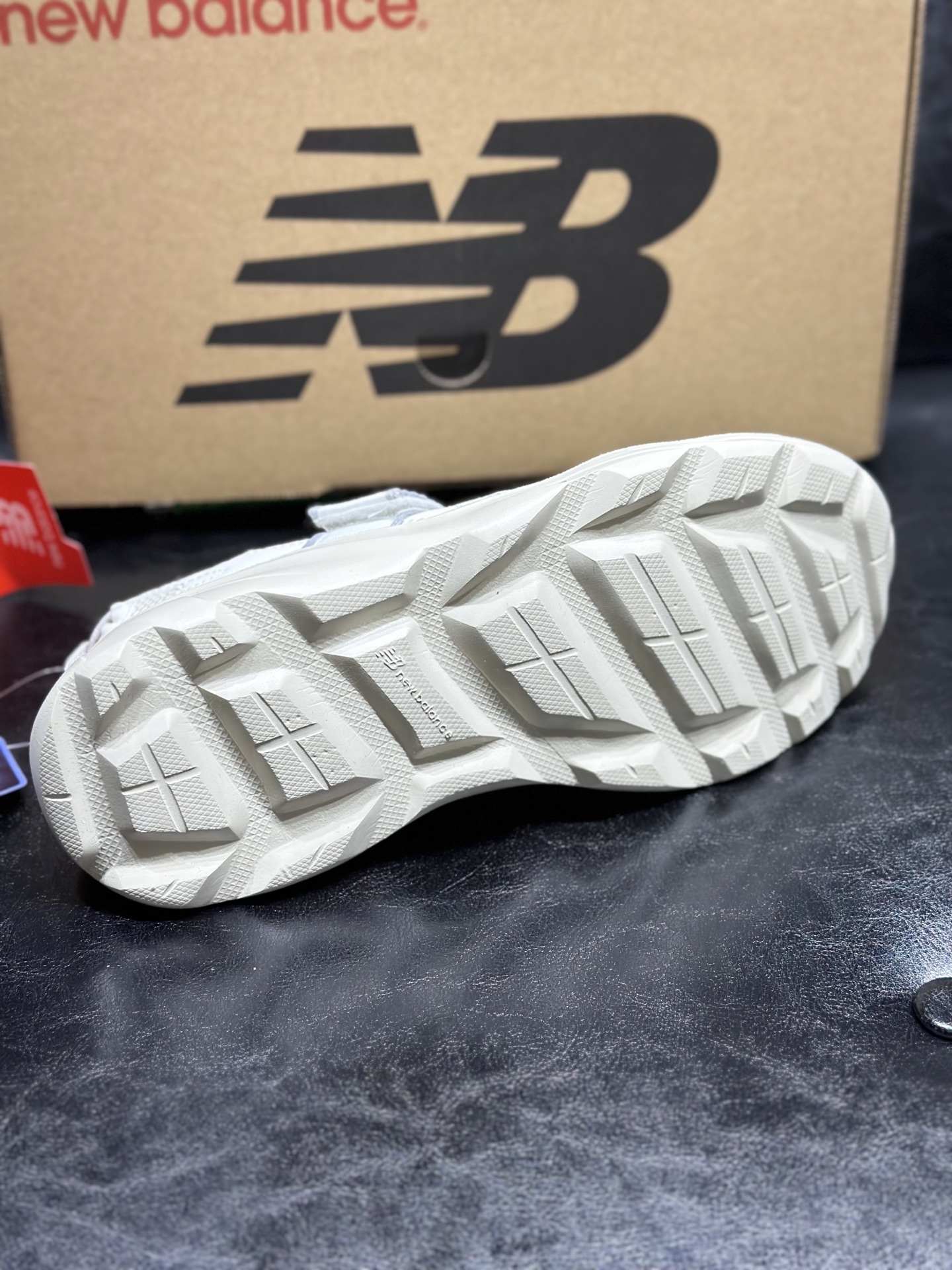 New Balance Sandals Breathable M-l