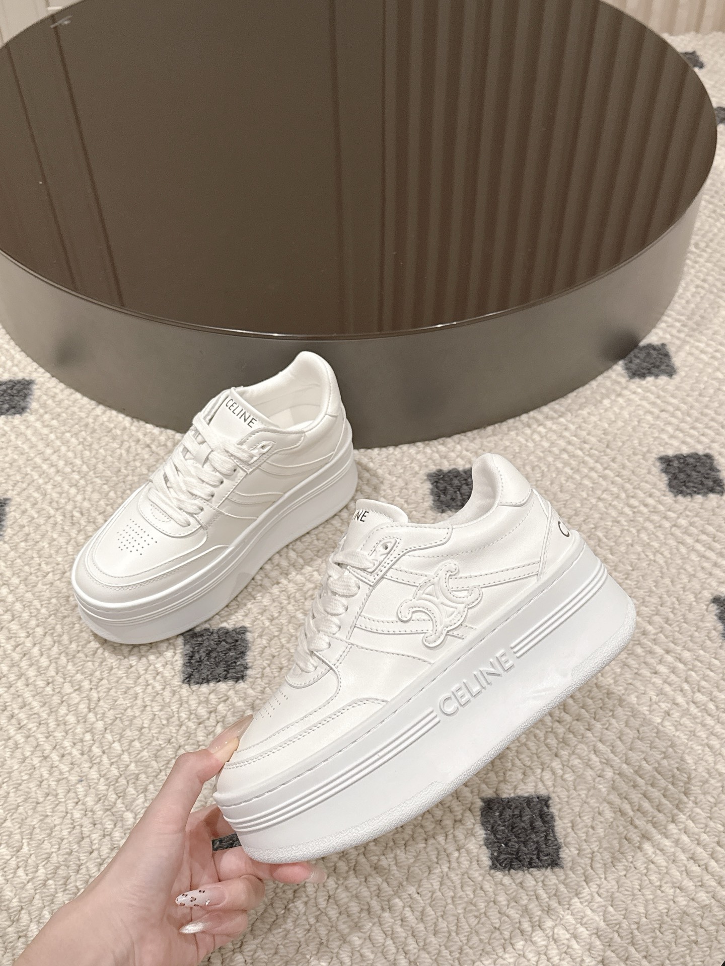 Celine Female Board Shoes L