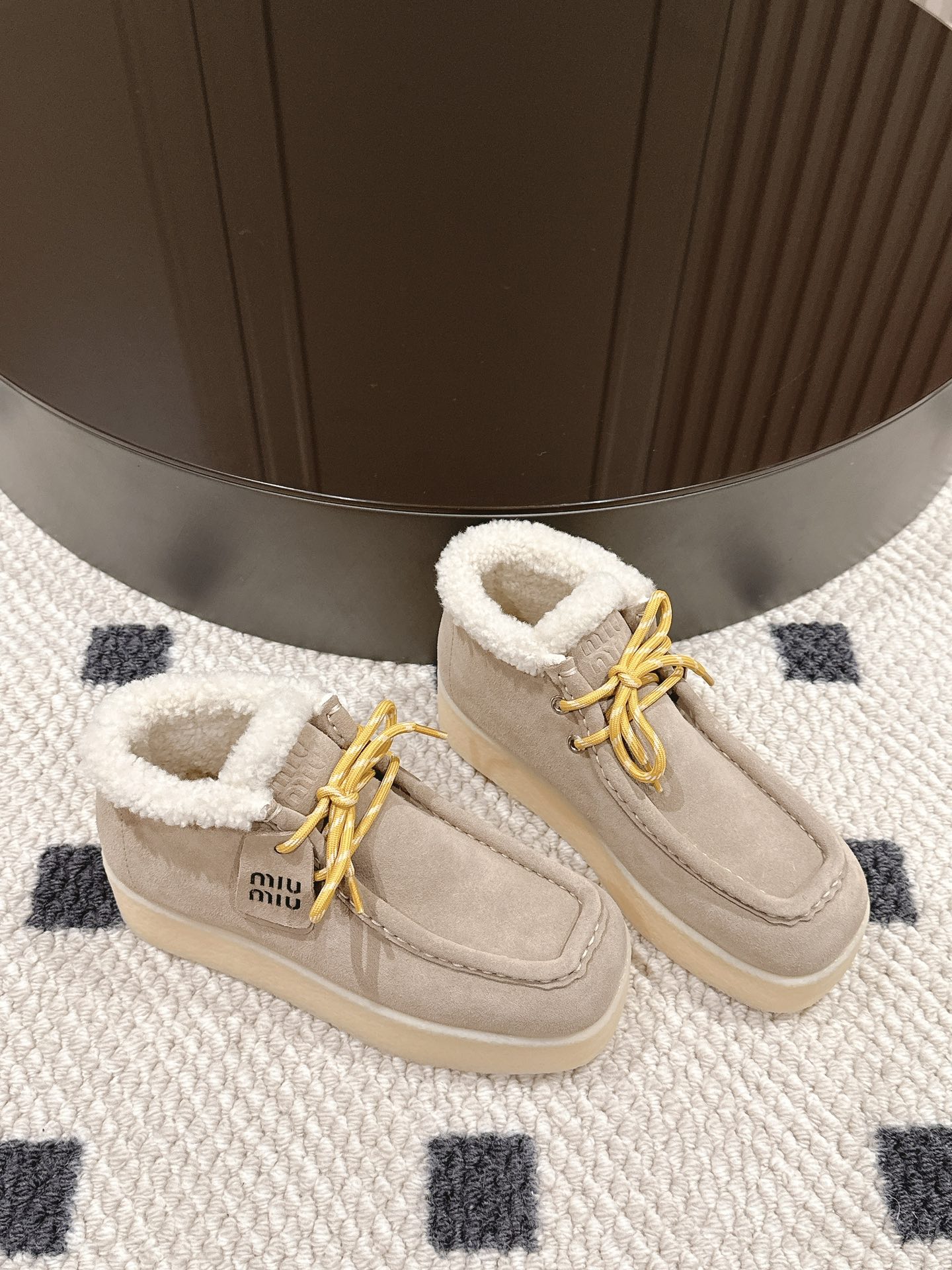 Miu Miu Basic Shoes M-l