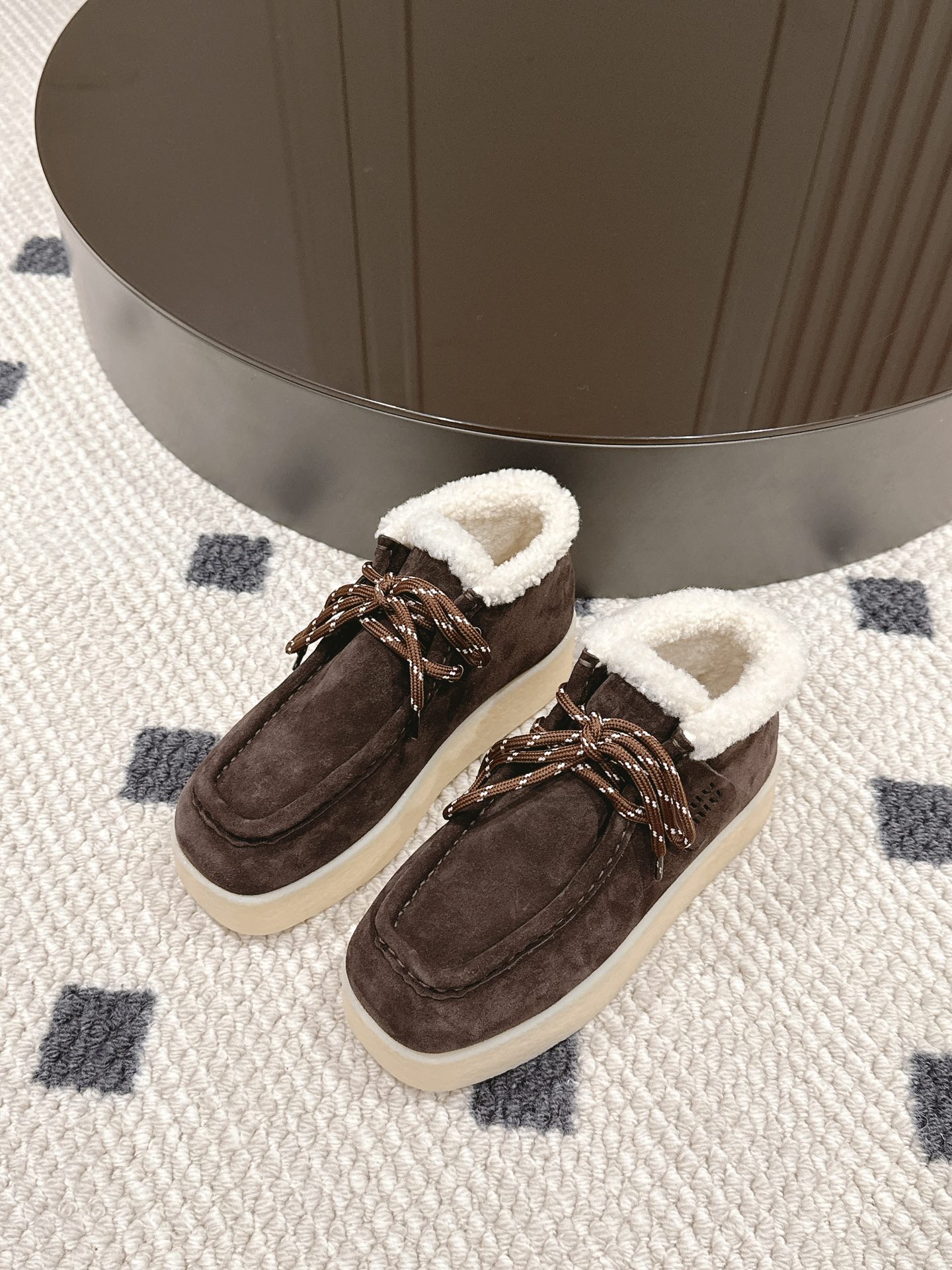 Miu Miu Basic Shoes M-l