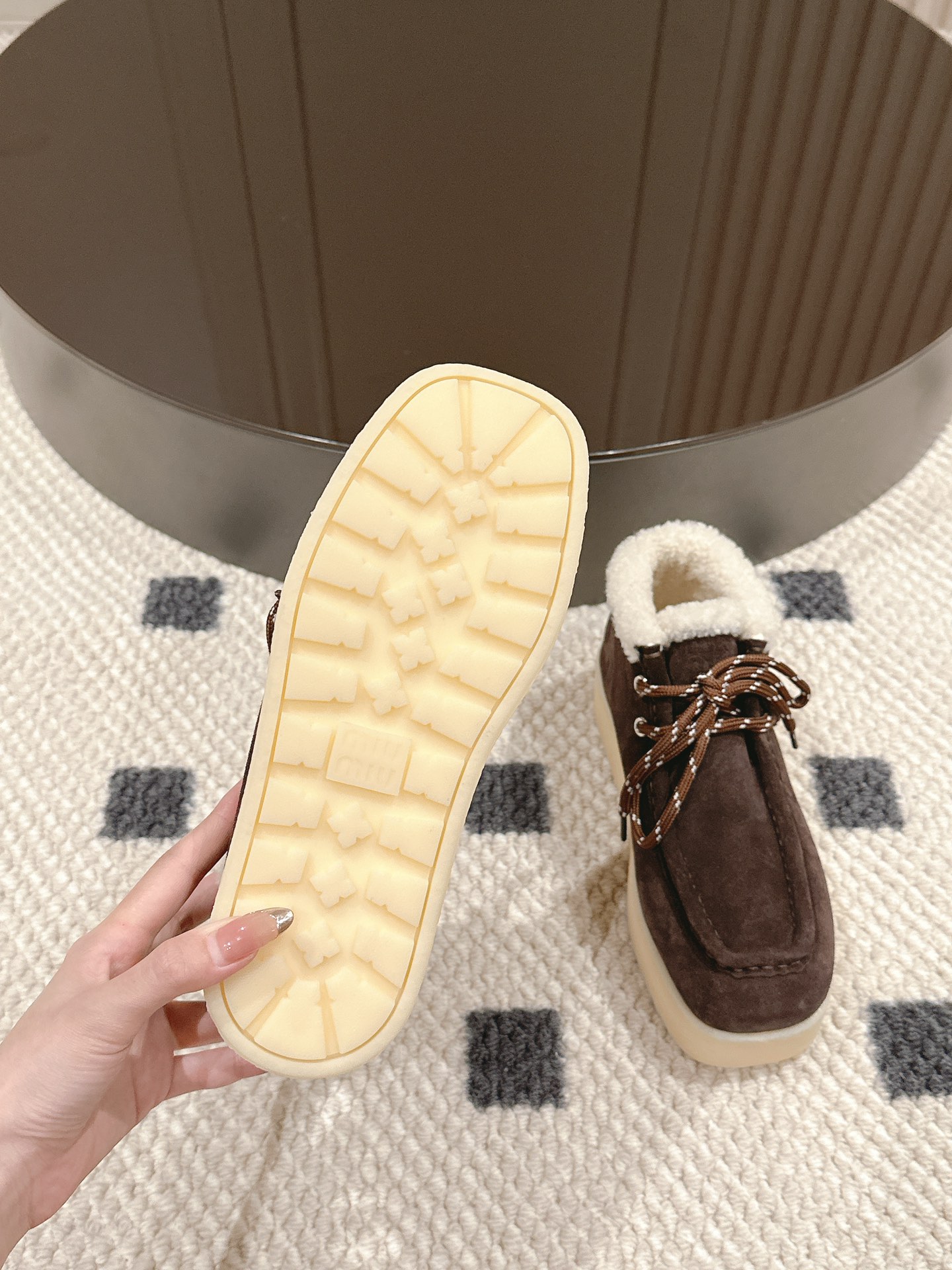 Miu Miu Basic Shoes M-l