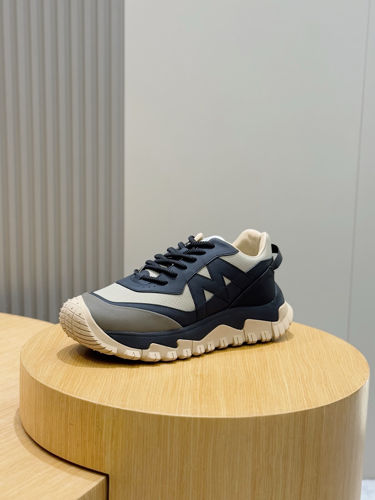 Moncler Male Sneakers S