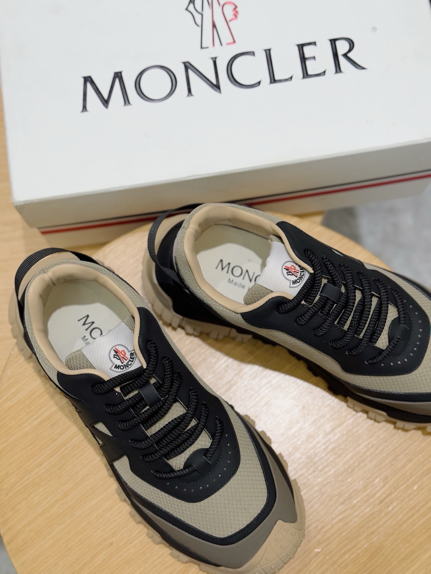 Moncler Male Sneakers S