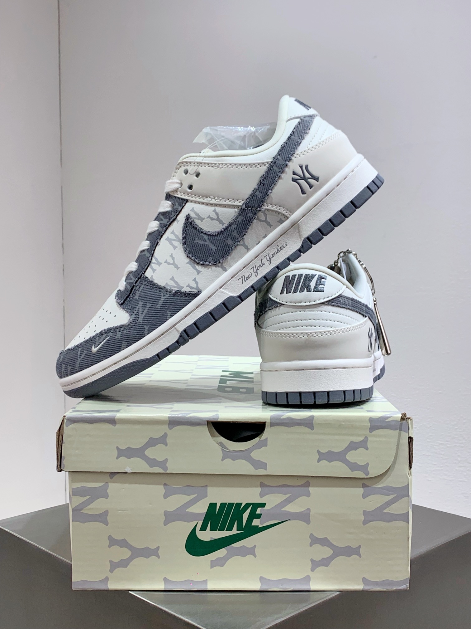 Nike Male Board Shoes L-s