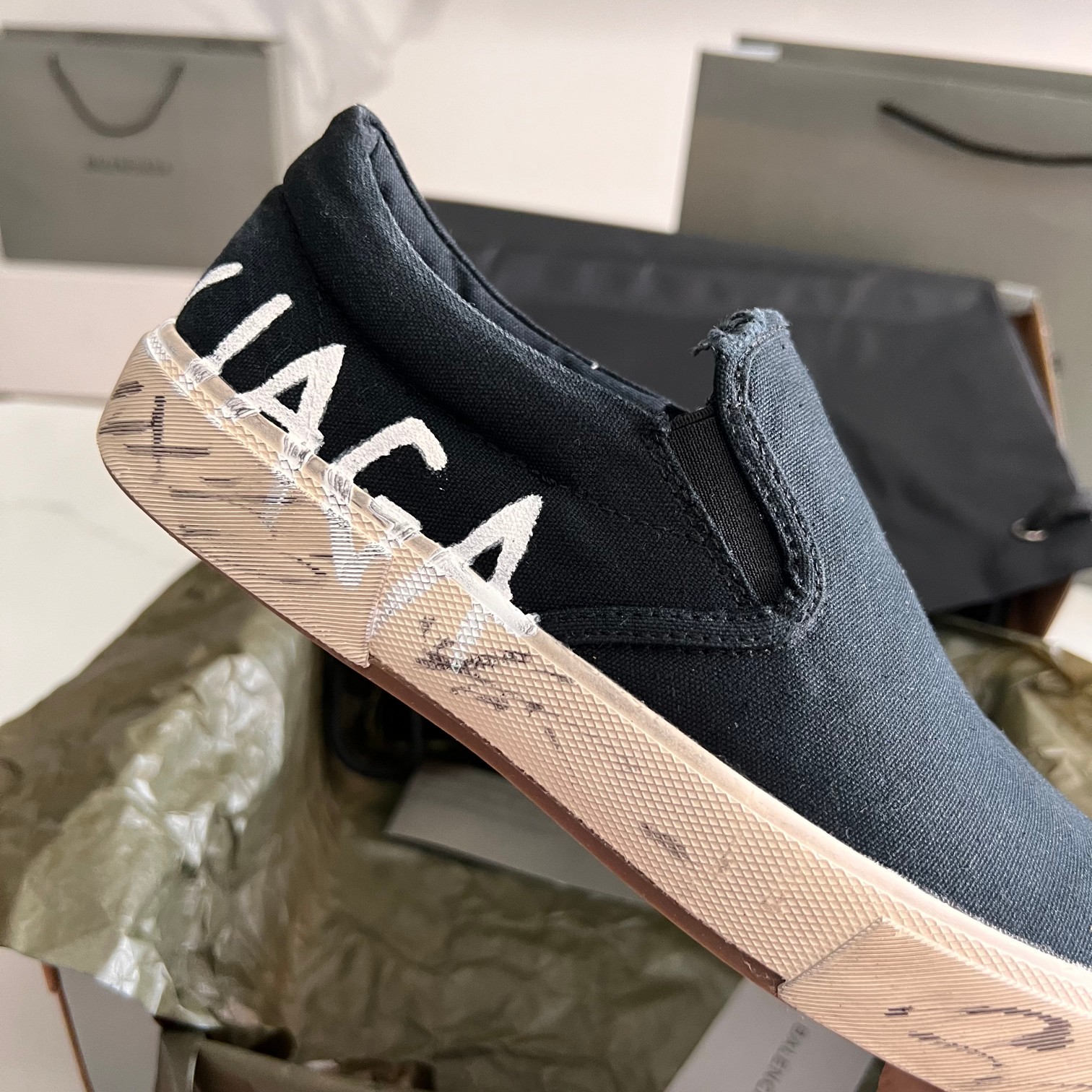 Balenciaga Basic Shoes L