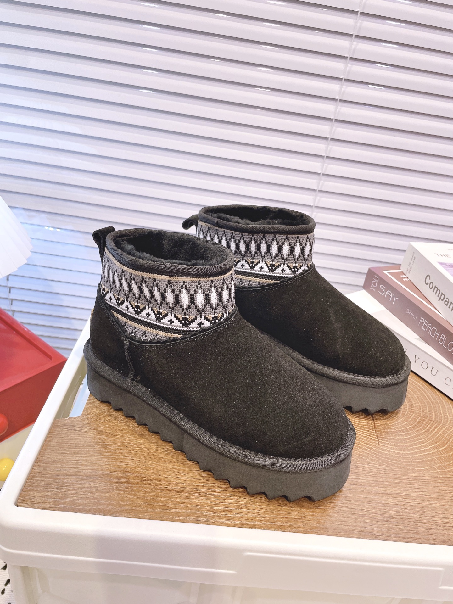 Boots Black