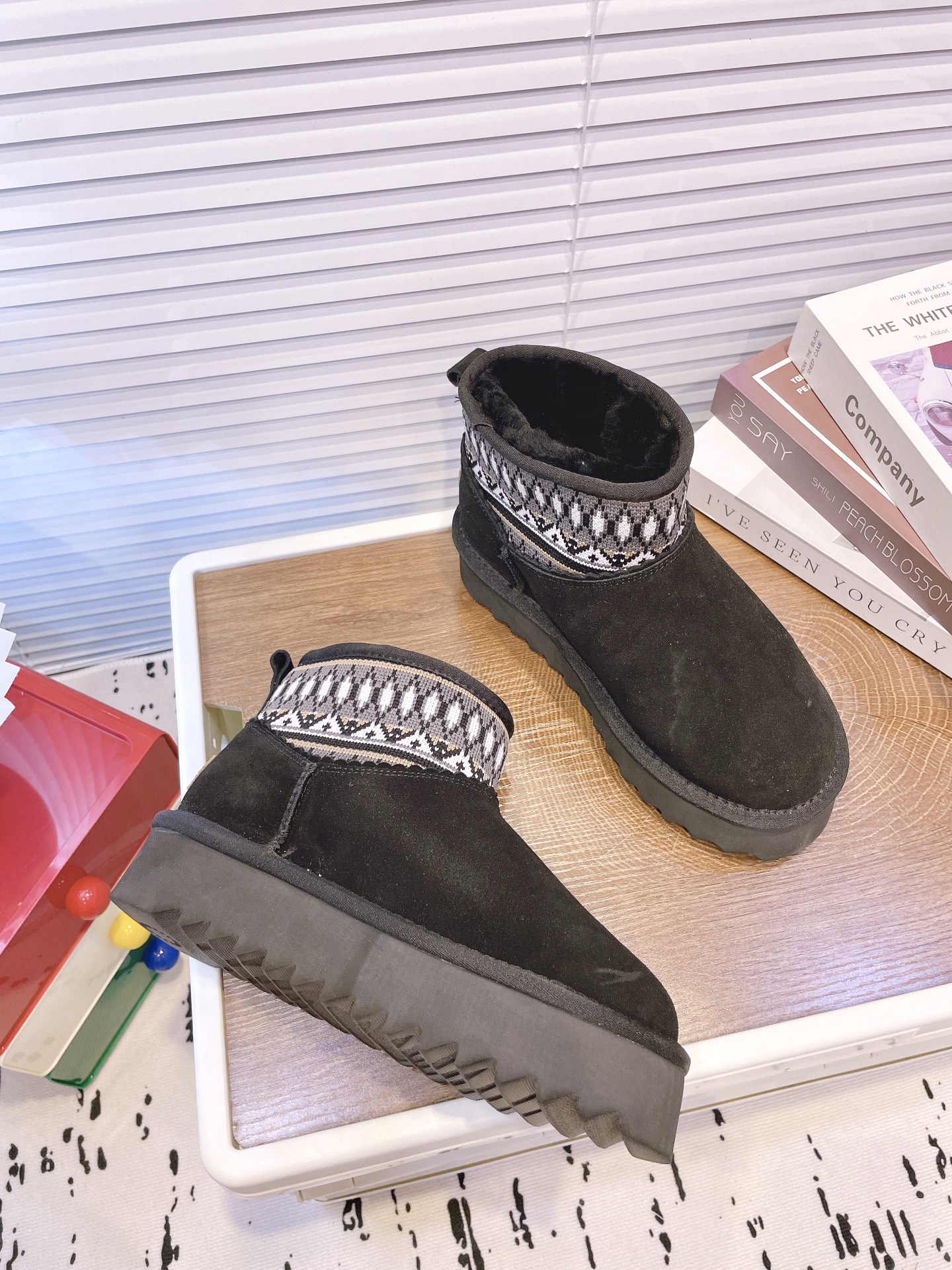 Boots Black