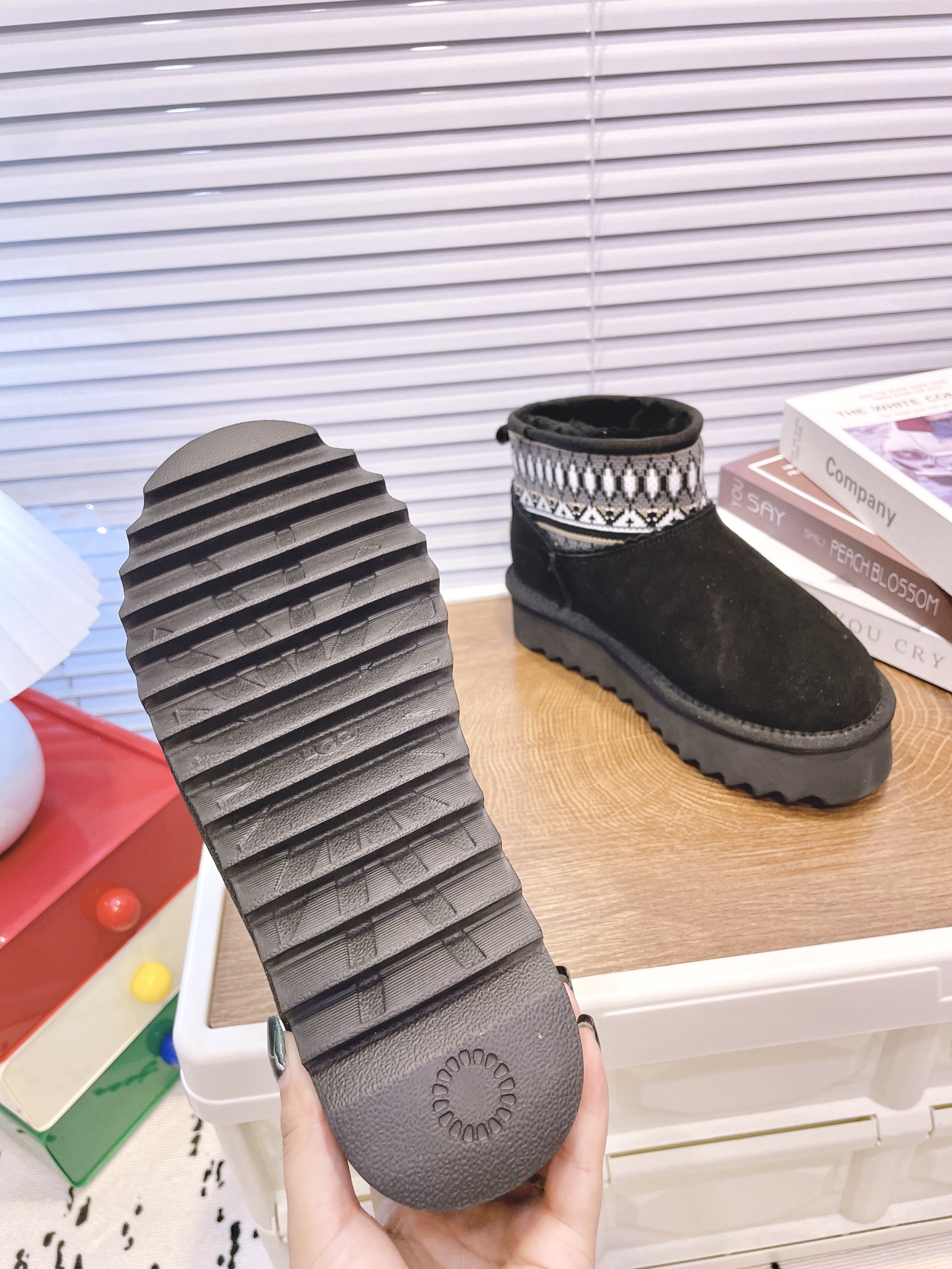 Boots Black