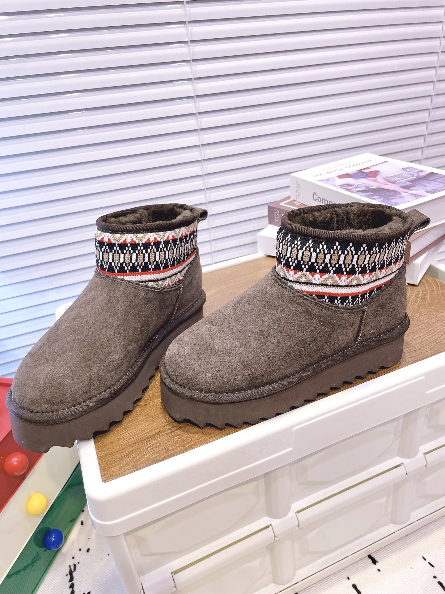 Boots Brown