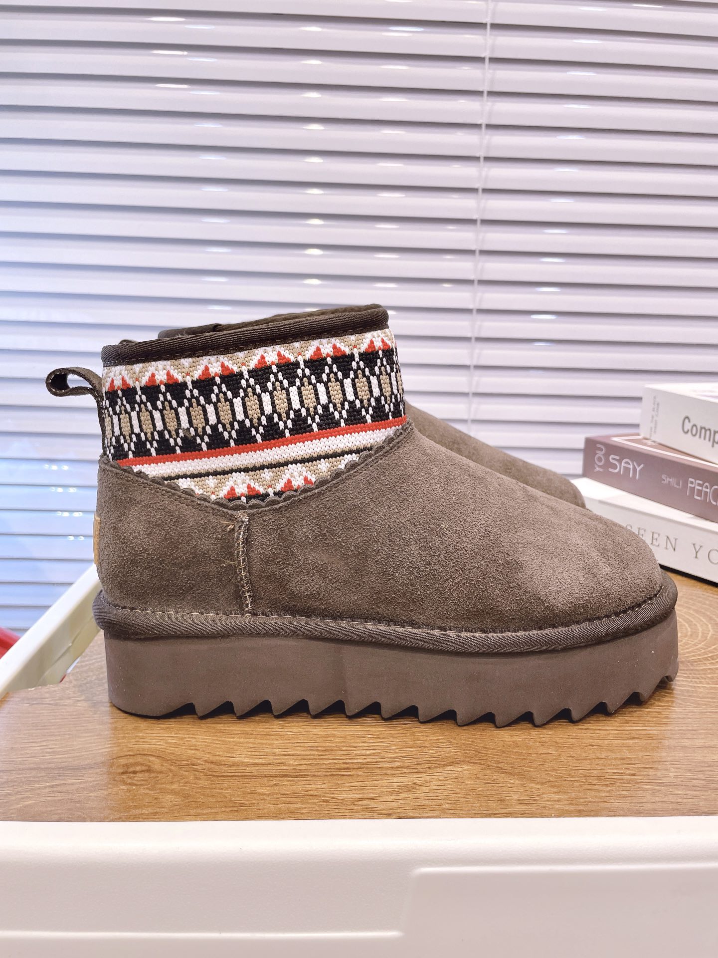 Boots Brown