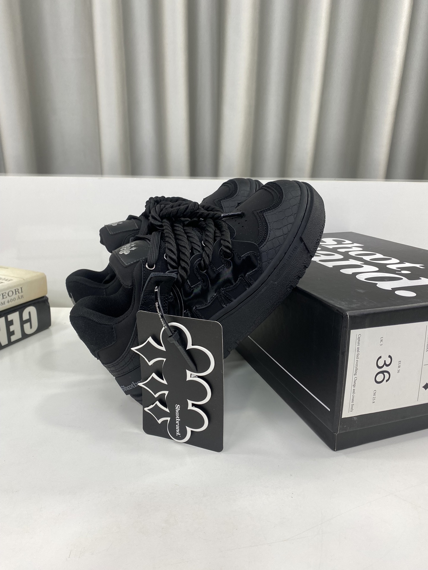 Male Basic Shoes S