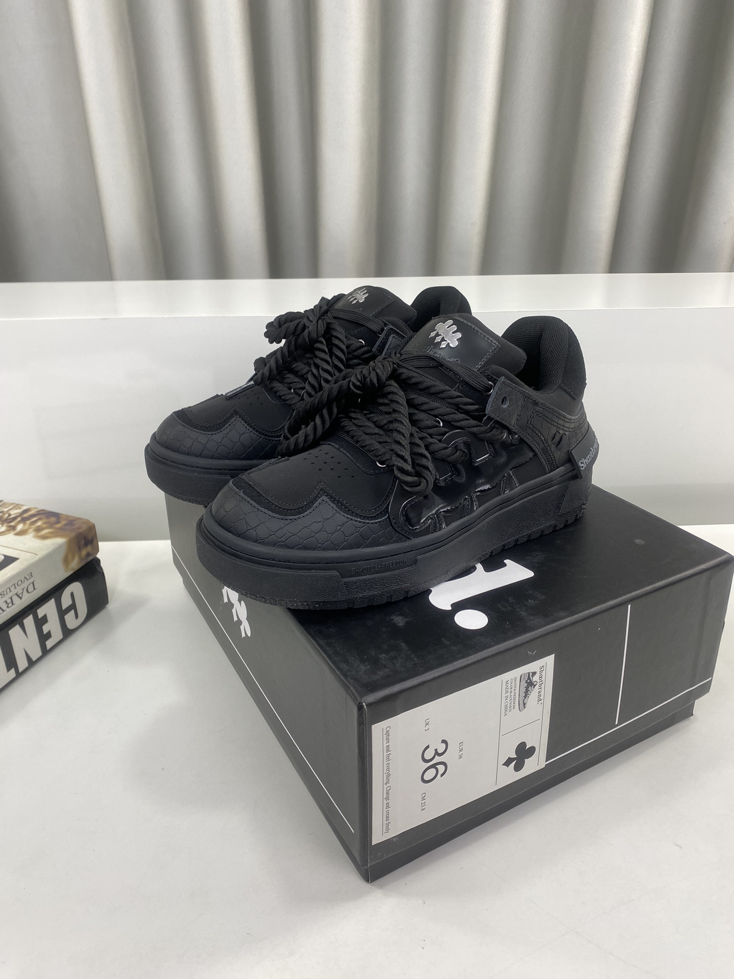 Male Basic Shoes S