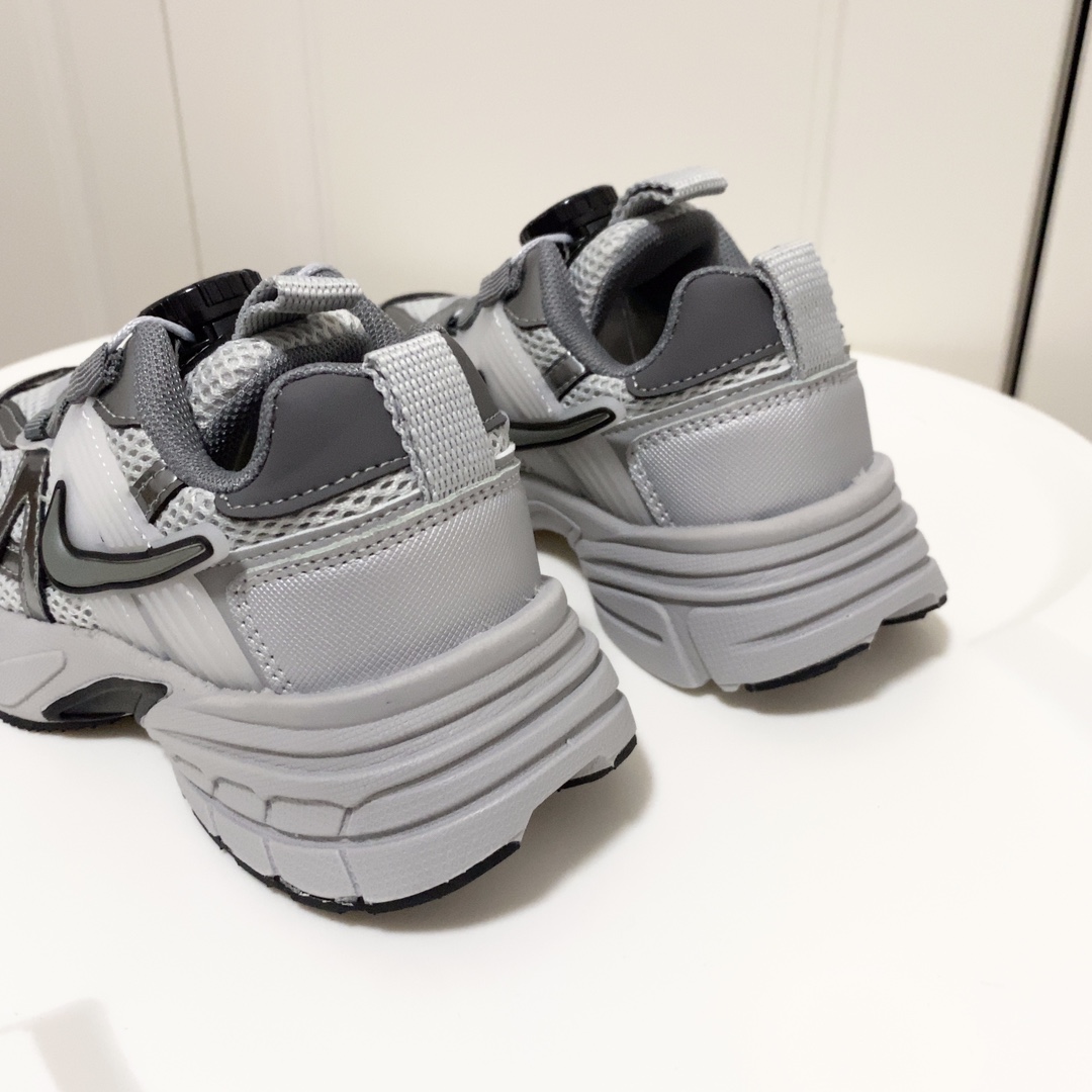 Nike Basic Shoes Black Breathable 37