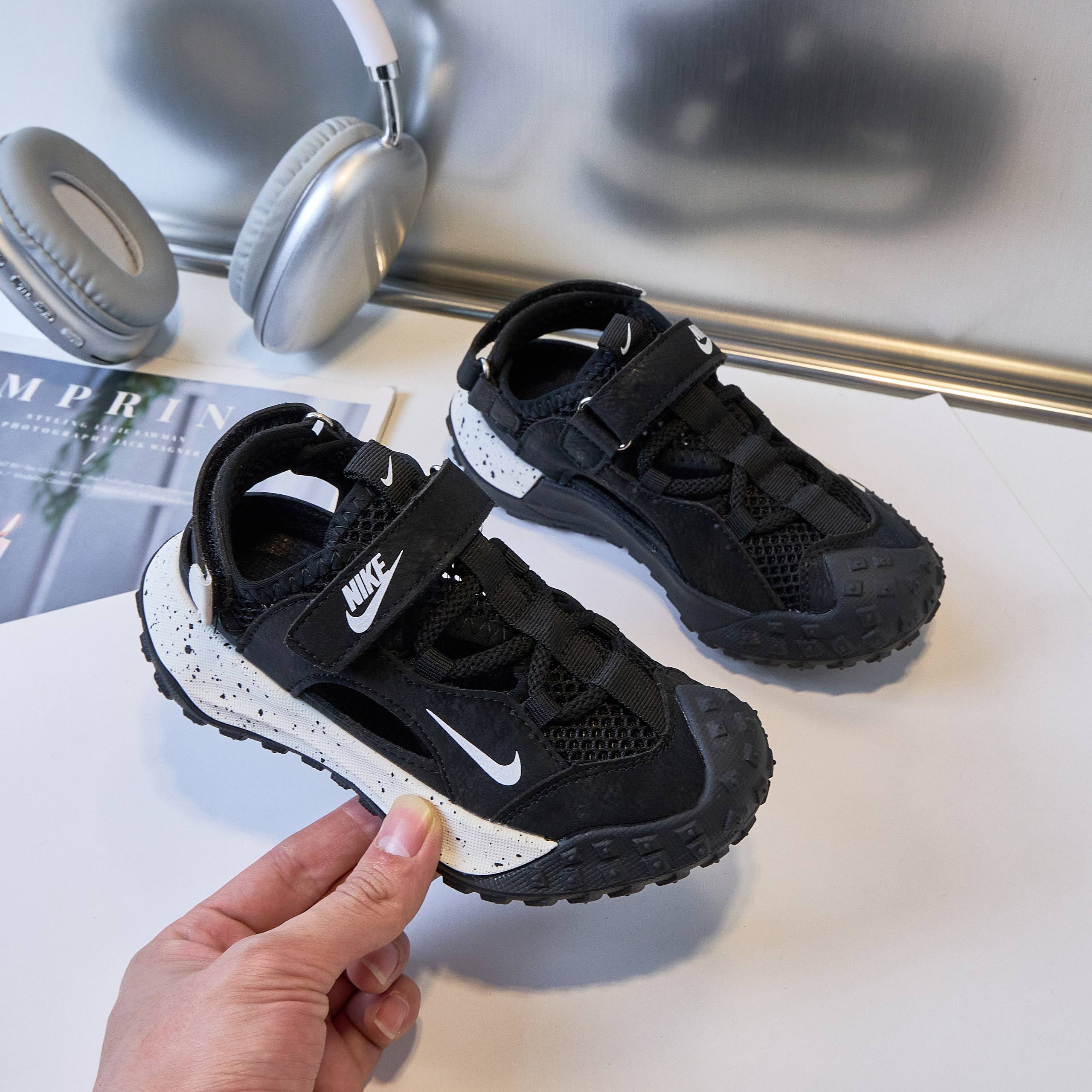 Nike Male Sandals Black Breathable 37