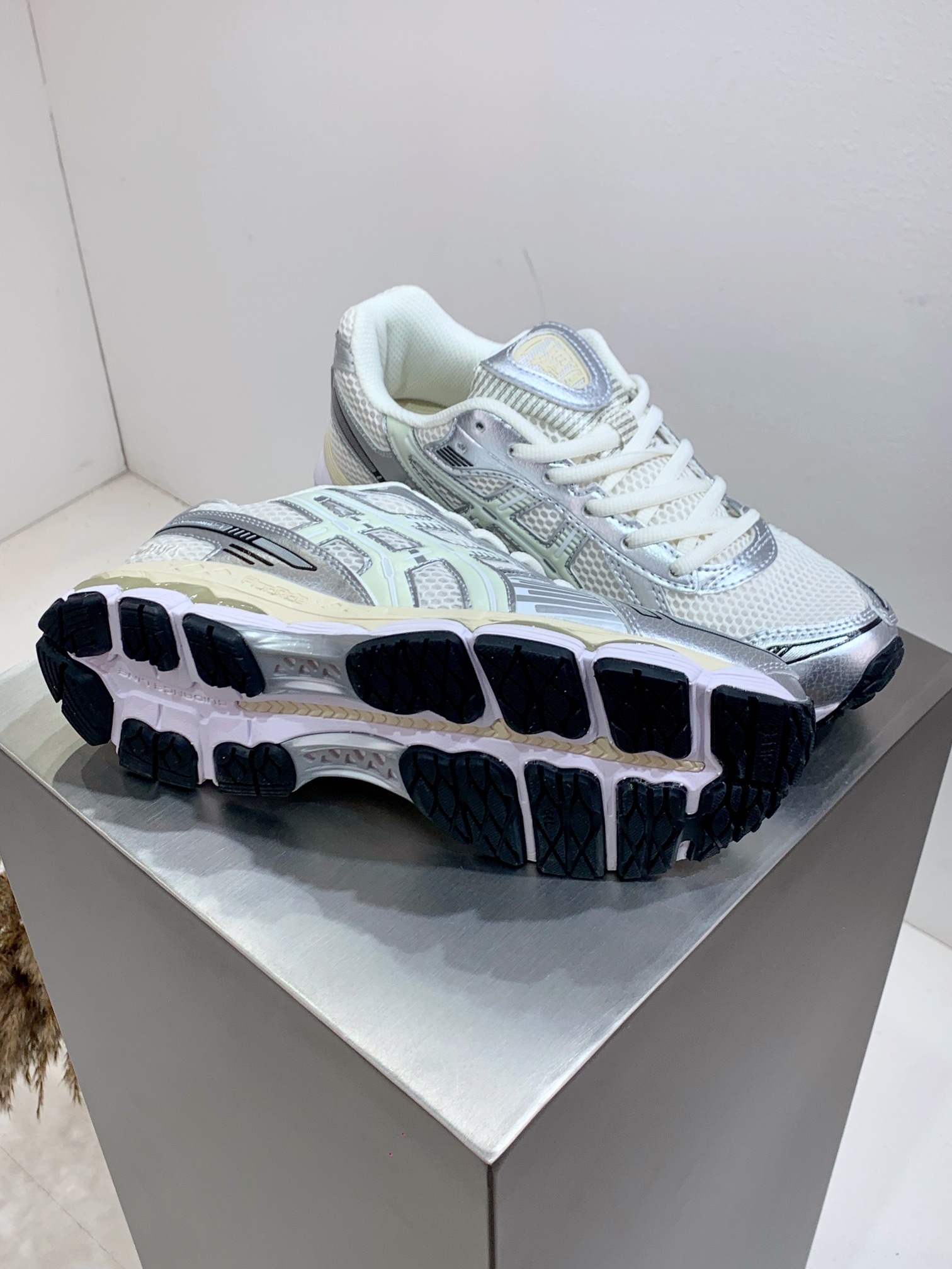 Asics Male Running Shoes Breathable M-l-s