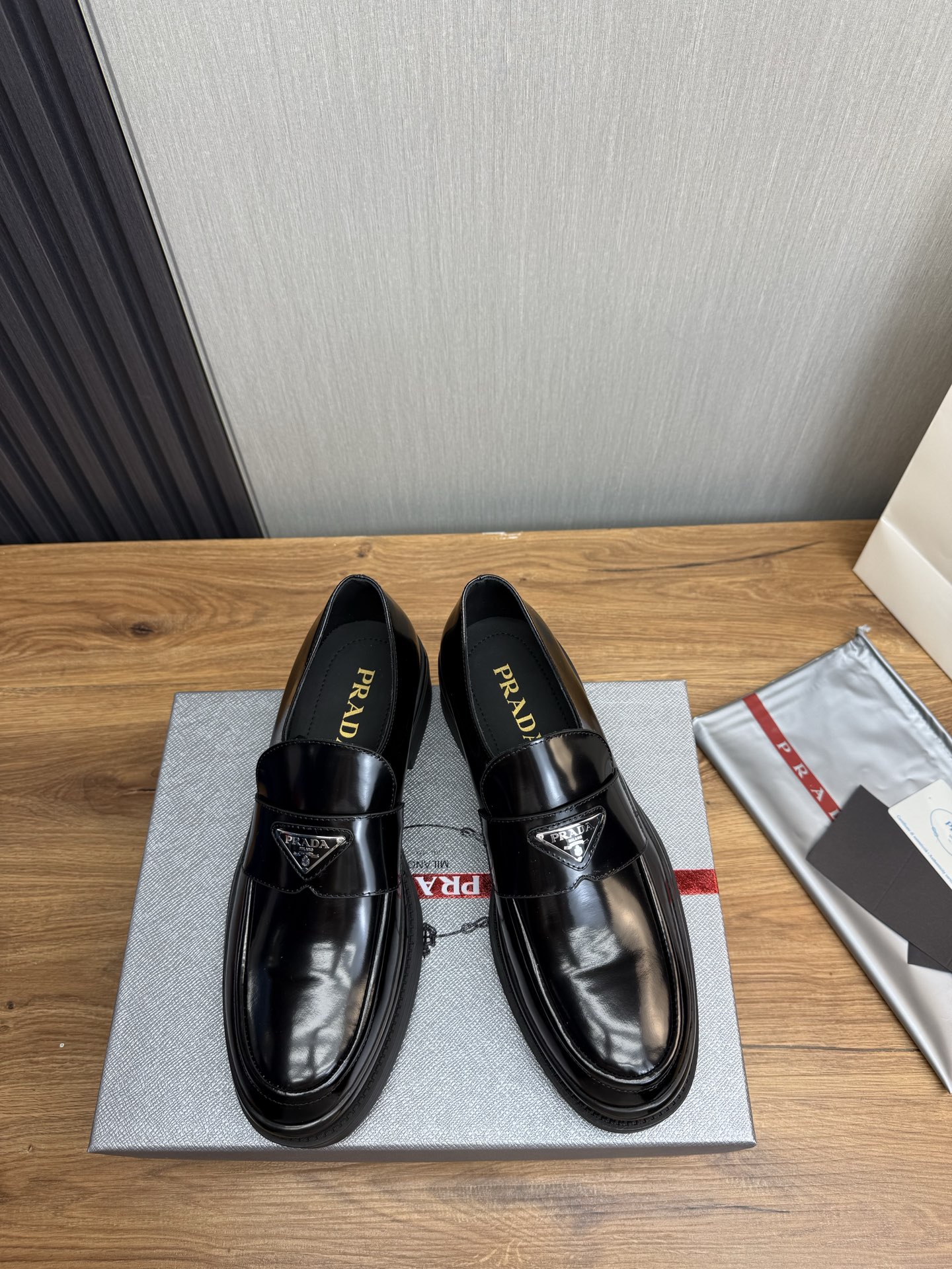 Male Leather Shoes Cow Leather Lightweight