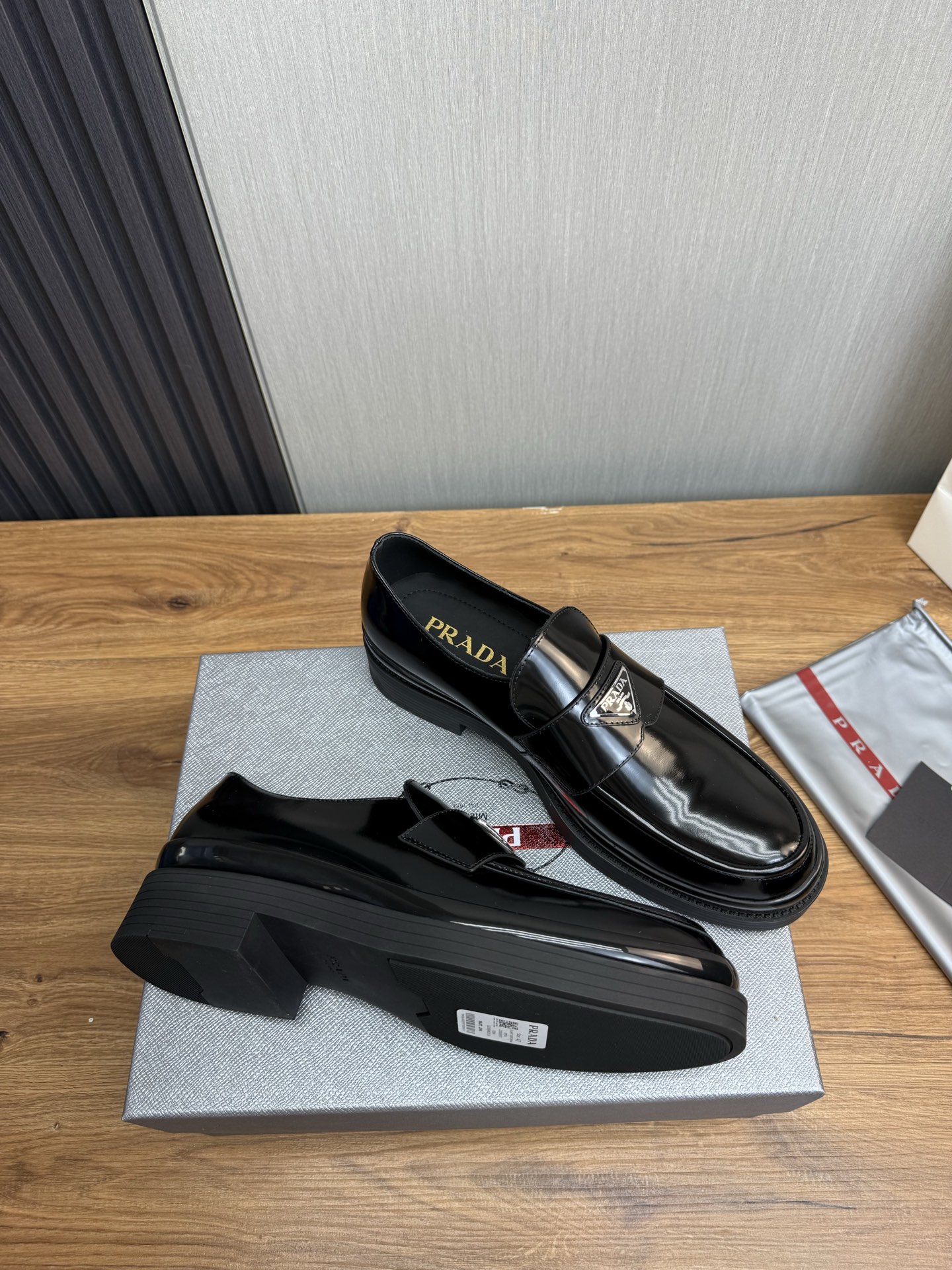 Male Leather Shoes Cow Leather Lightweight