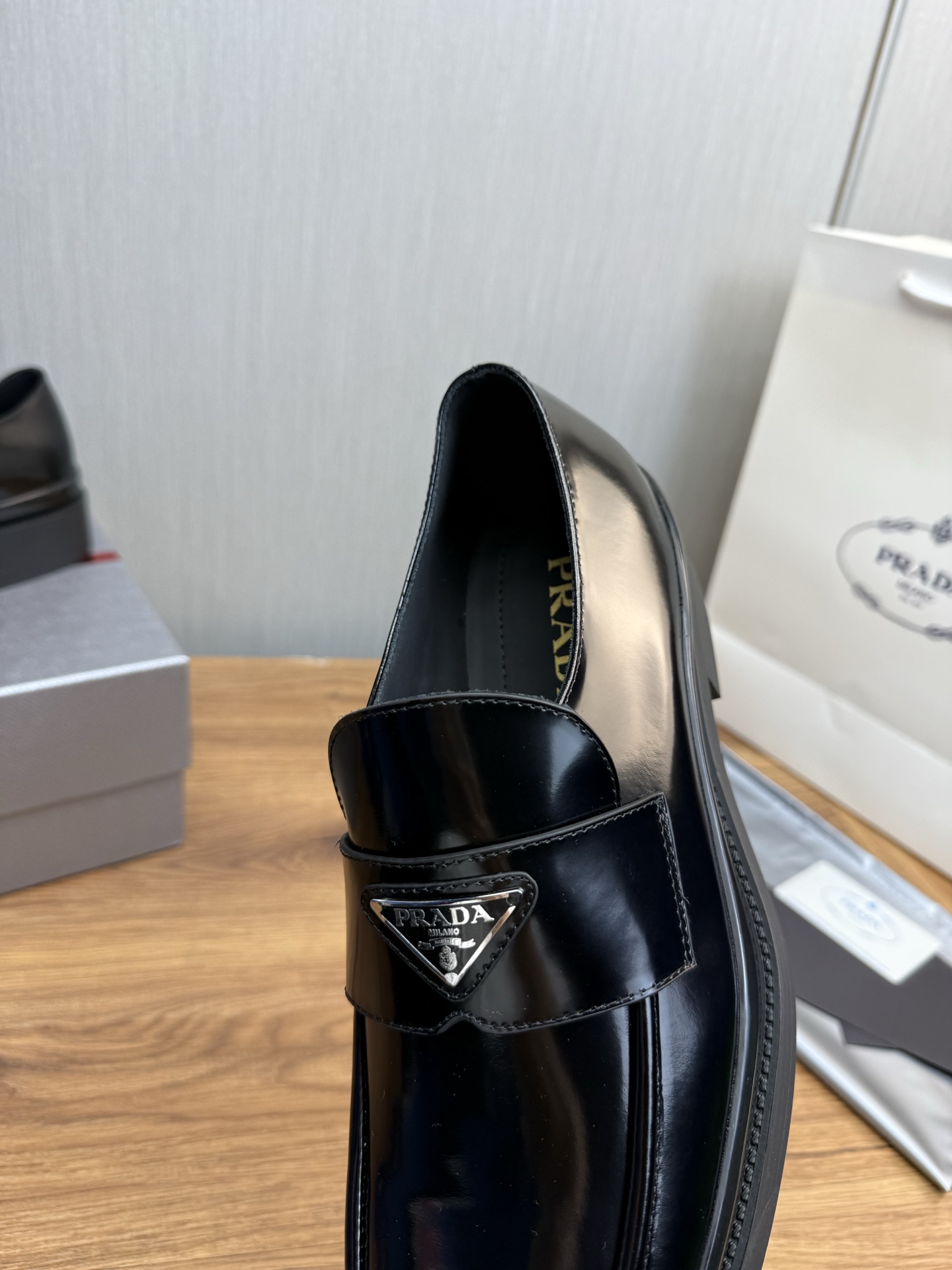 Male Leather Shoes Cow Leather Lightweight