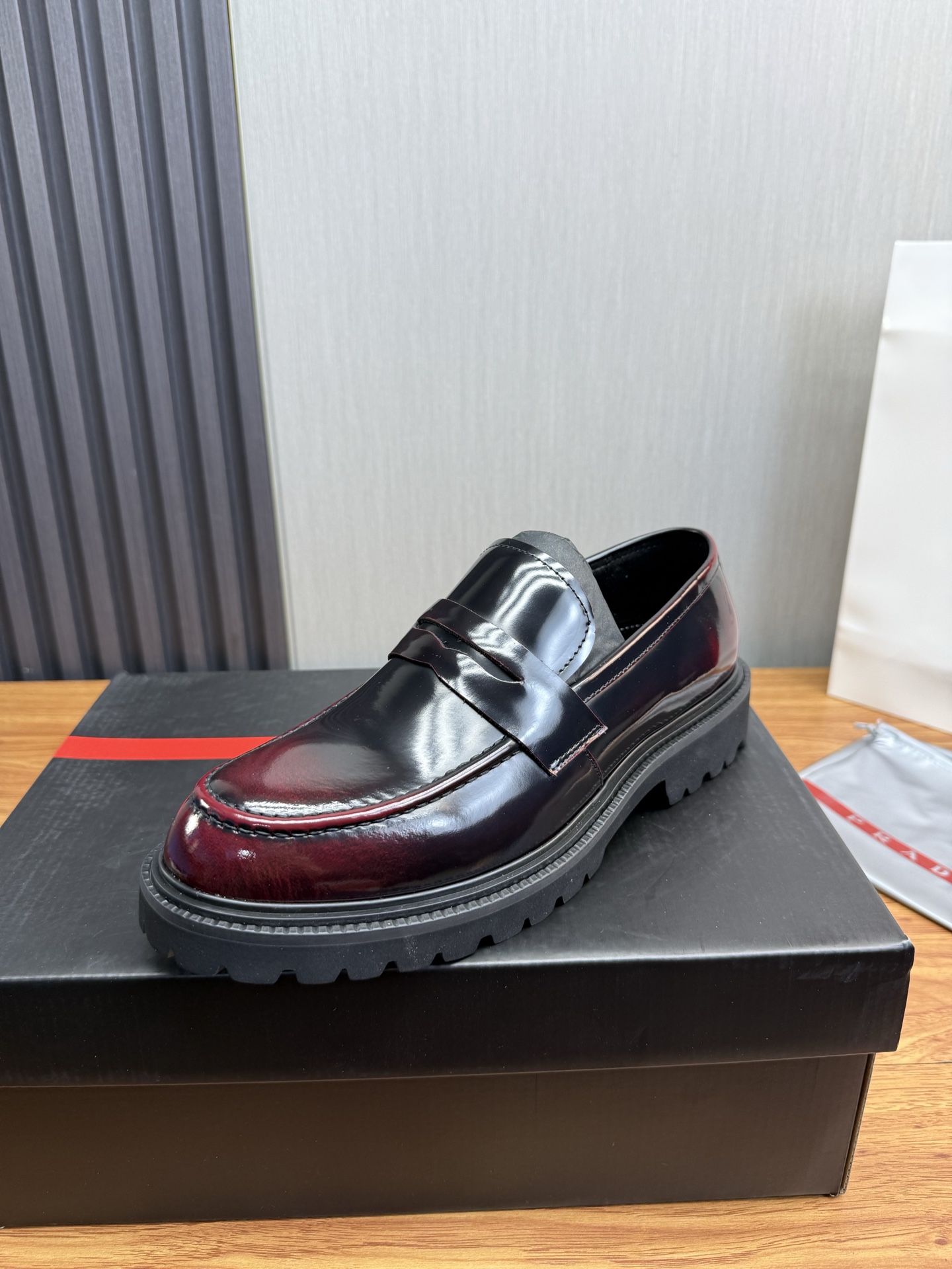 Male Leather Shoes Cow Leather Lightweight
