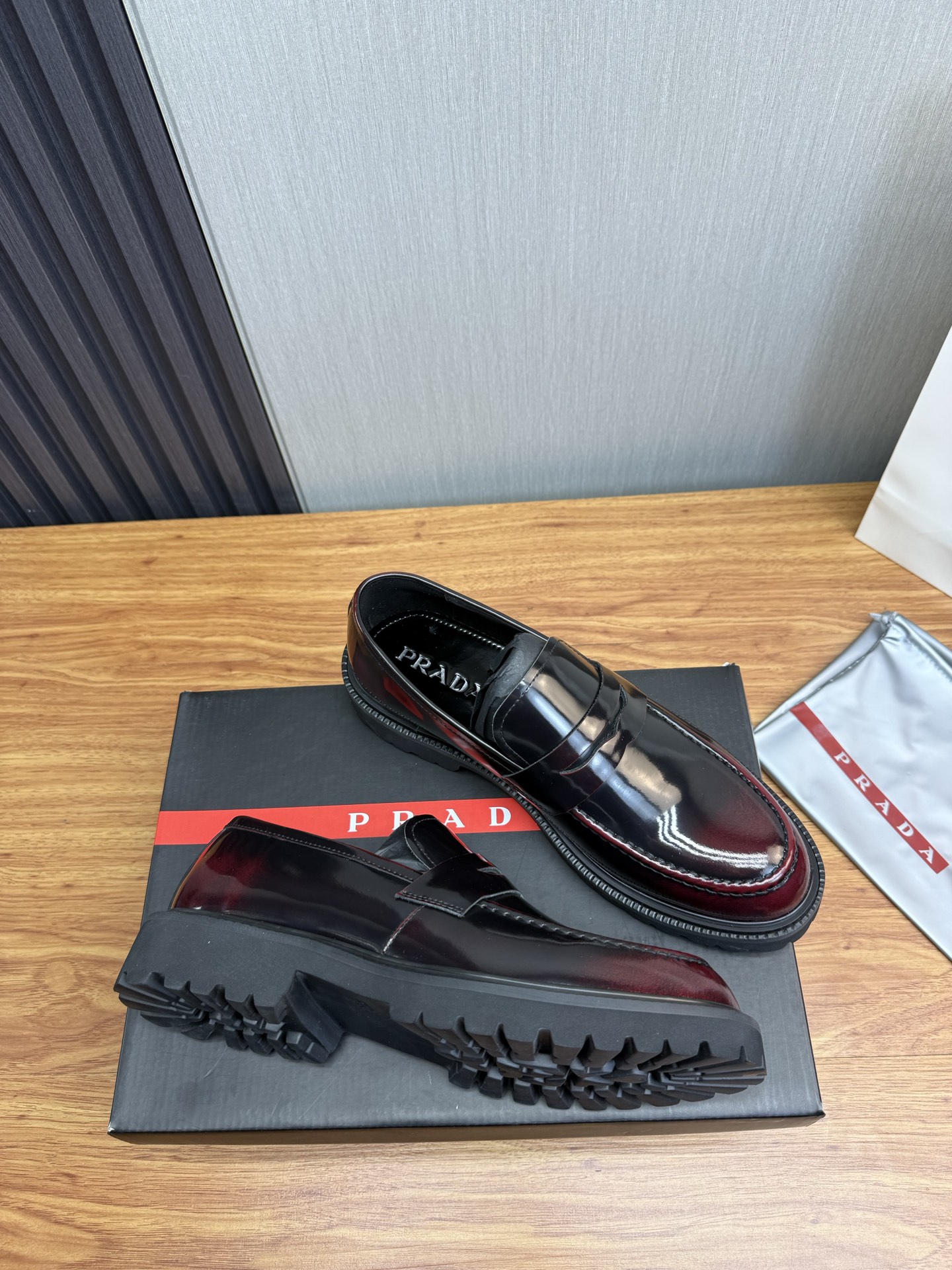 Male Leather Shoes Cow Leather Lightweight