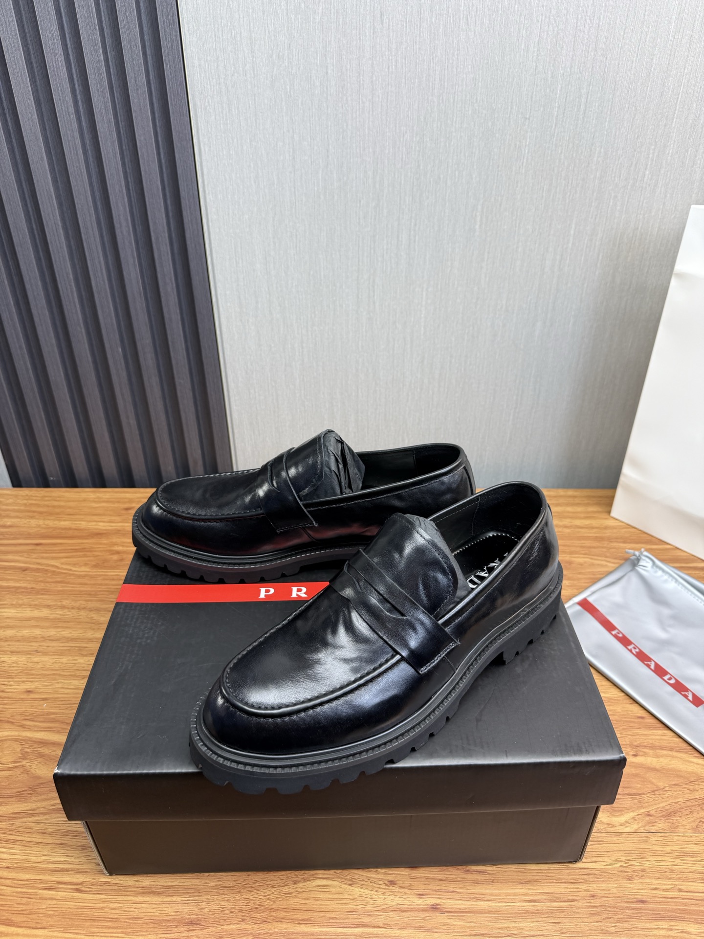 Male Leather Shoes Cow Leather Lightweight