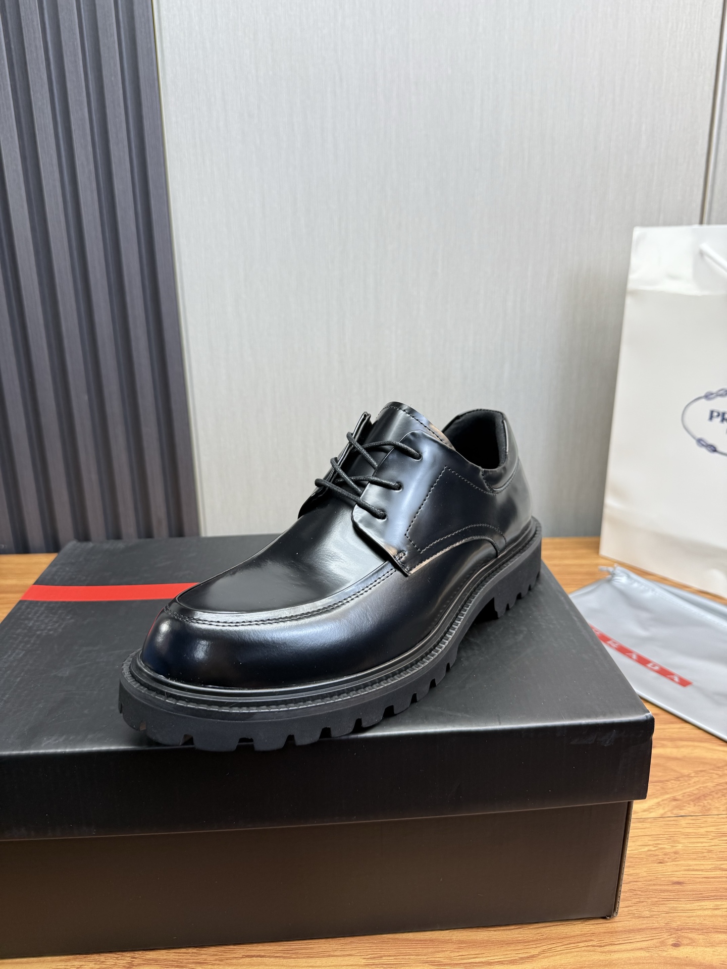 Male Leather Shoes Cow Leather Lightweight