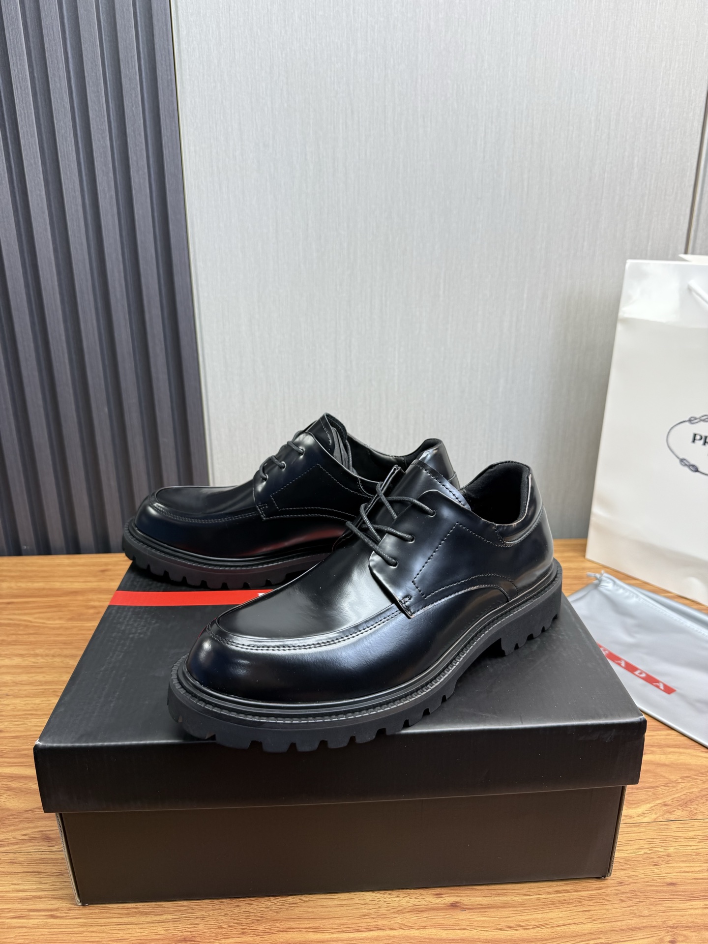 Male Leather Shoes Cow Leather Lightweight
