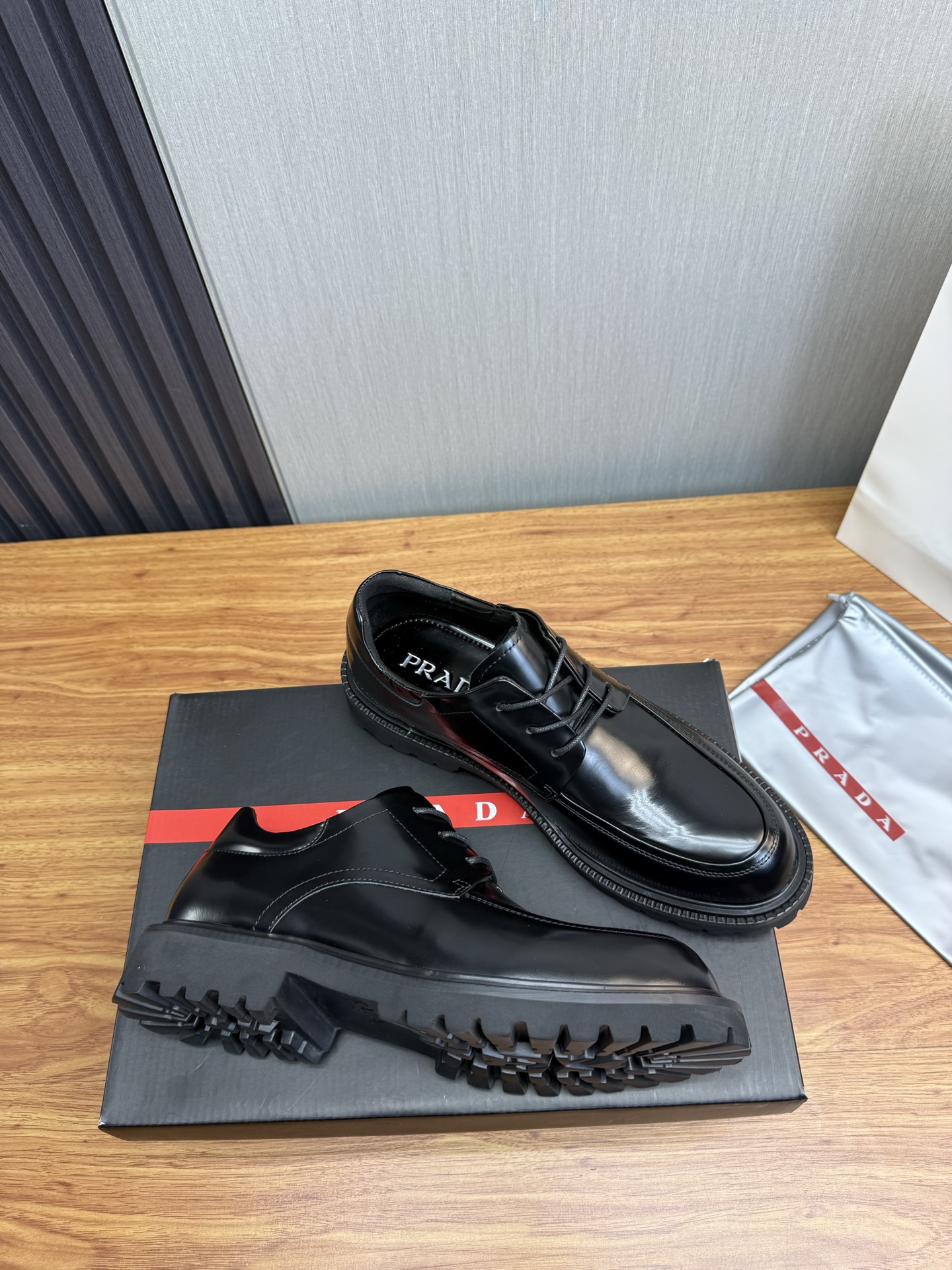 Male Leather Shoes Cow Leather Lightweight