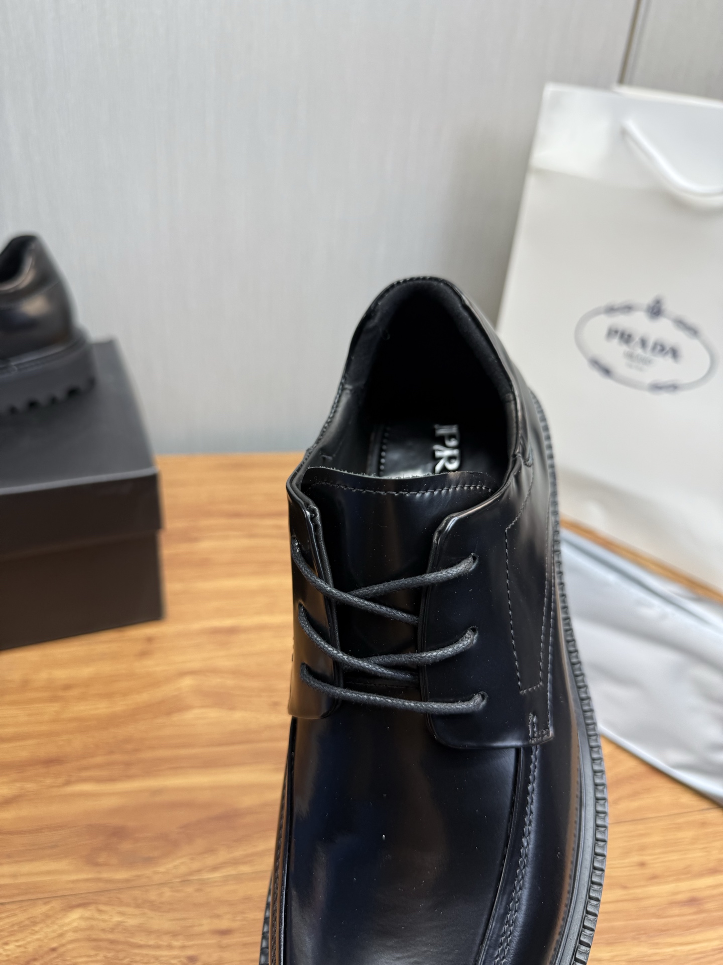 Male Leather Shoes Cow Leather Lightweight