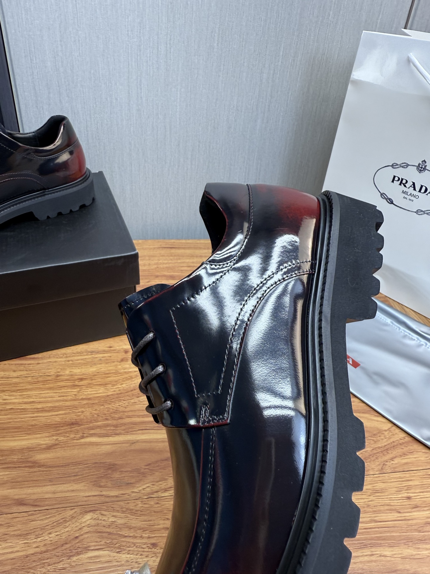 Male Leather Shoes Cow Leather Lightweight