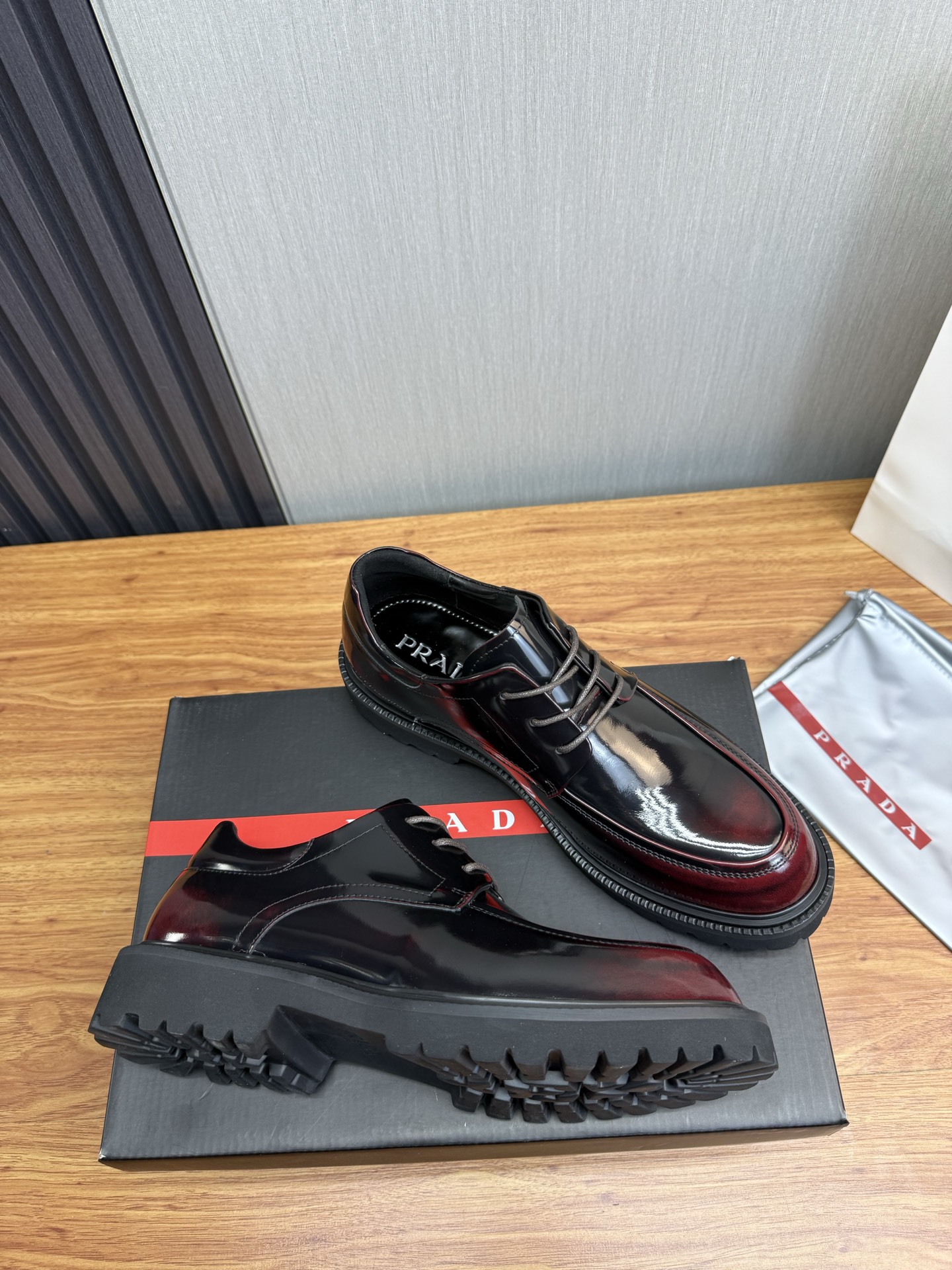 Male Leather Shoes Cow Leather Lightweight
