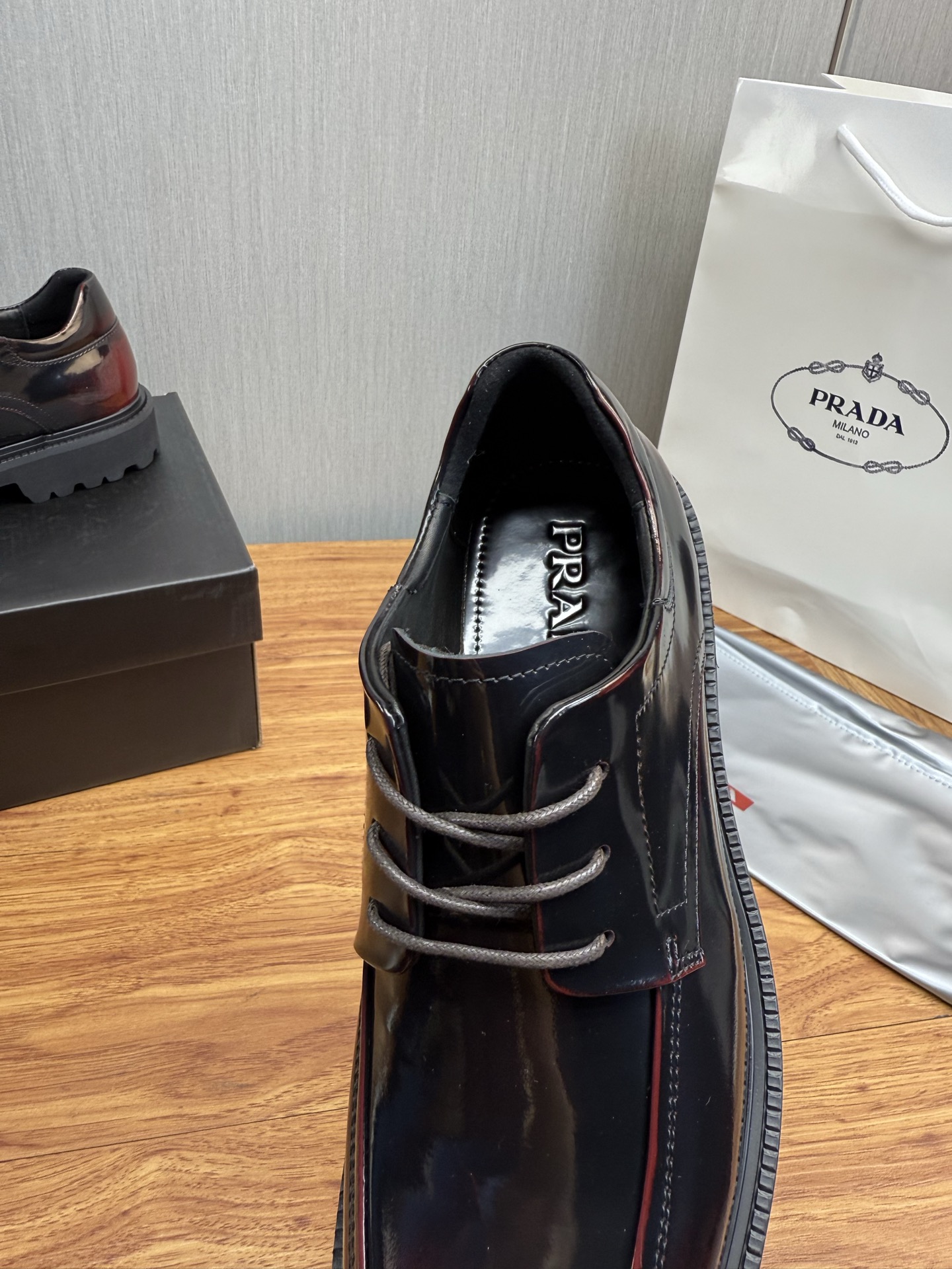 Male Leather Shoes Cow Leather Lightweight