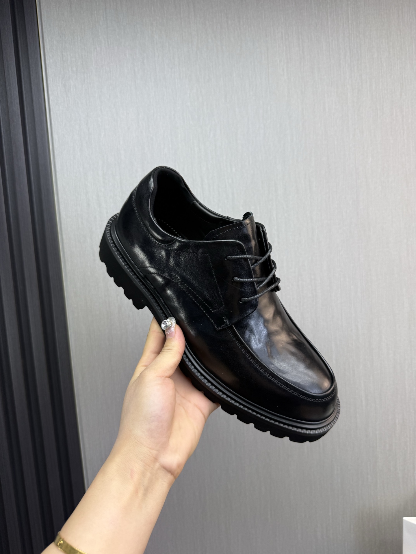 Male Leather Shoes Cow Leather Lightweight