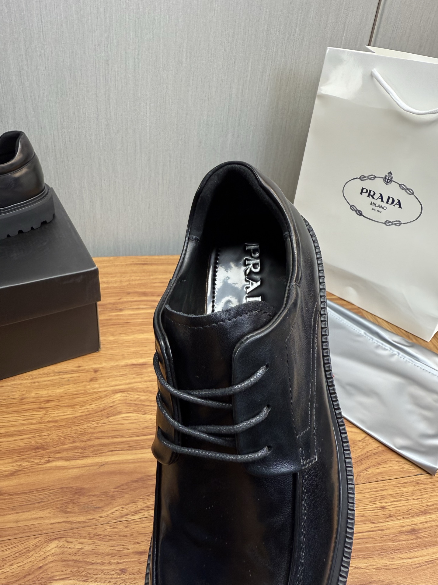 Male Leather Shoes Cow Leather Lightweight