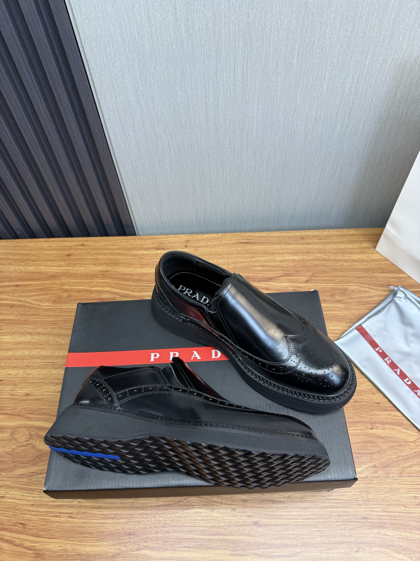 Male Leather Shoes Cow Leather Lightweight