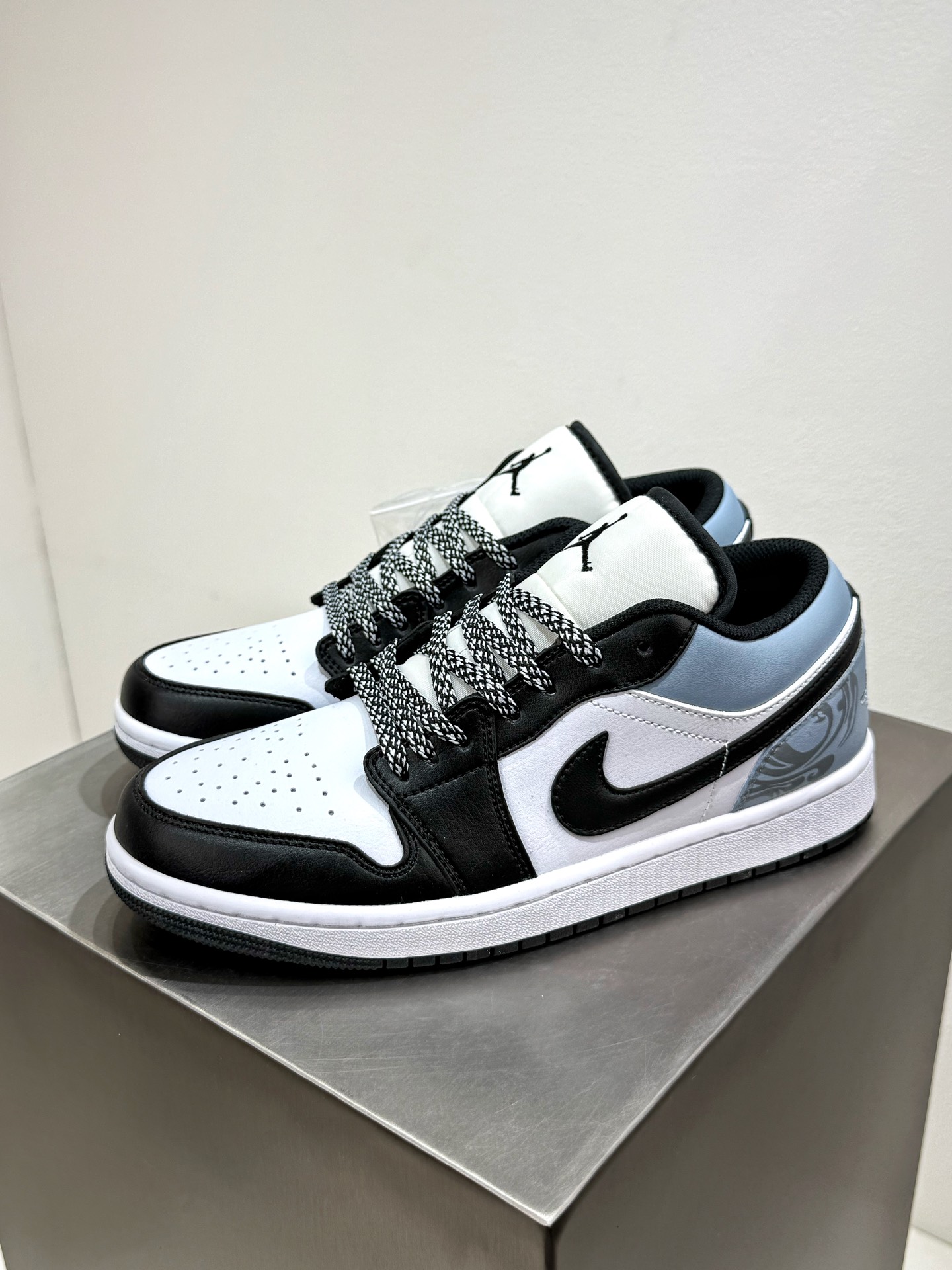 Jordan Nike Male Basic Shoes L