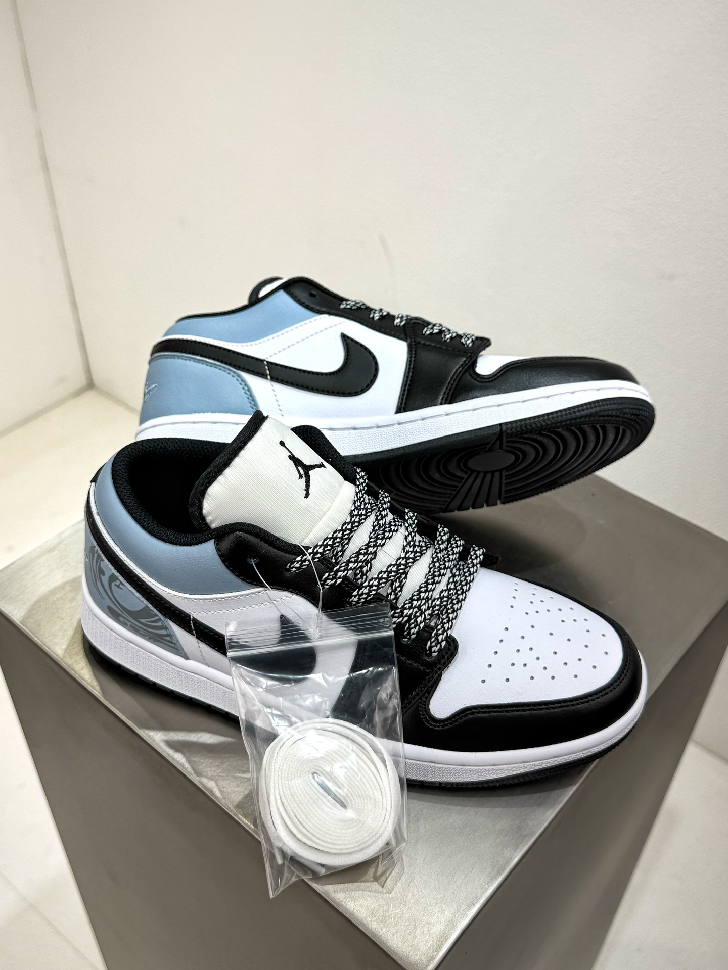 Jordan Nike Male Basic Shoes L