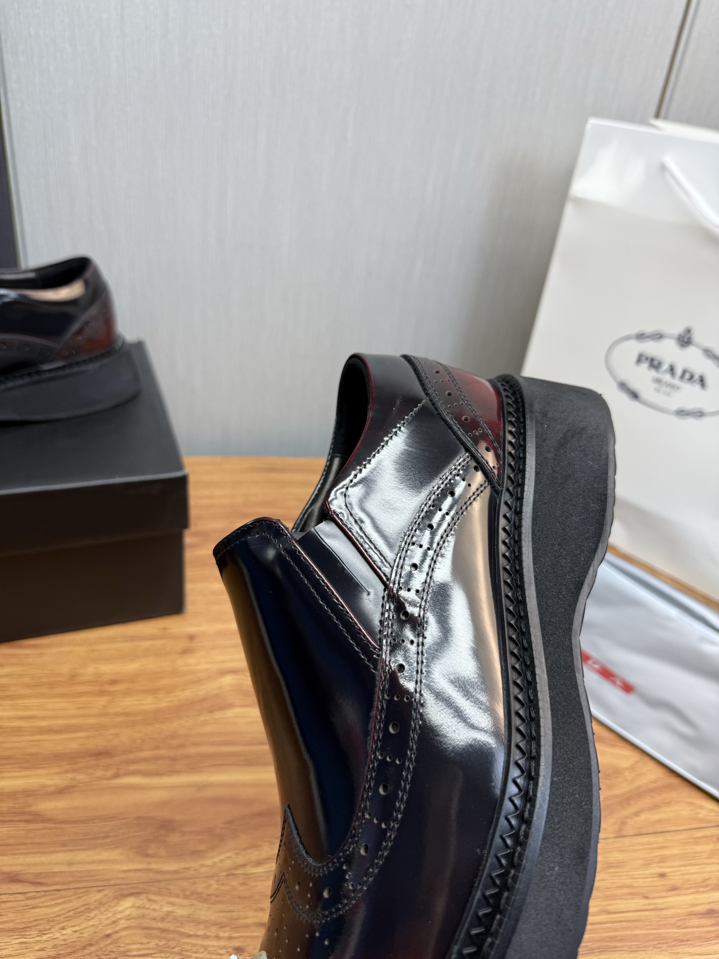 Male Leather Shoes Cow Leather Lightweight
