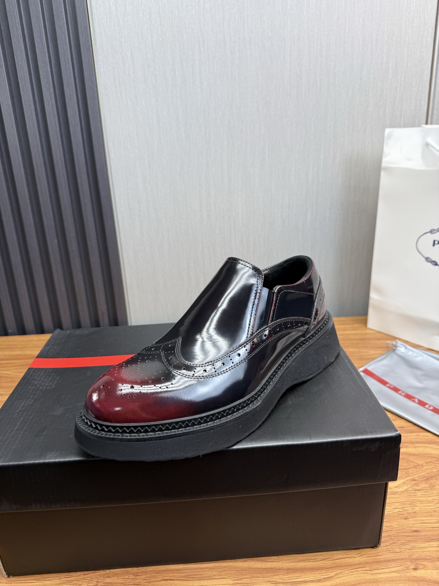 Male Leather Shoes Cow Leather Lightweight