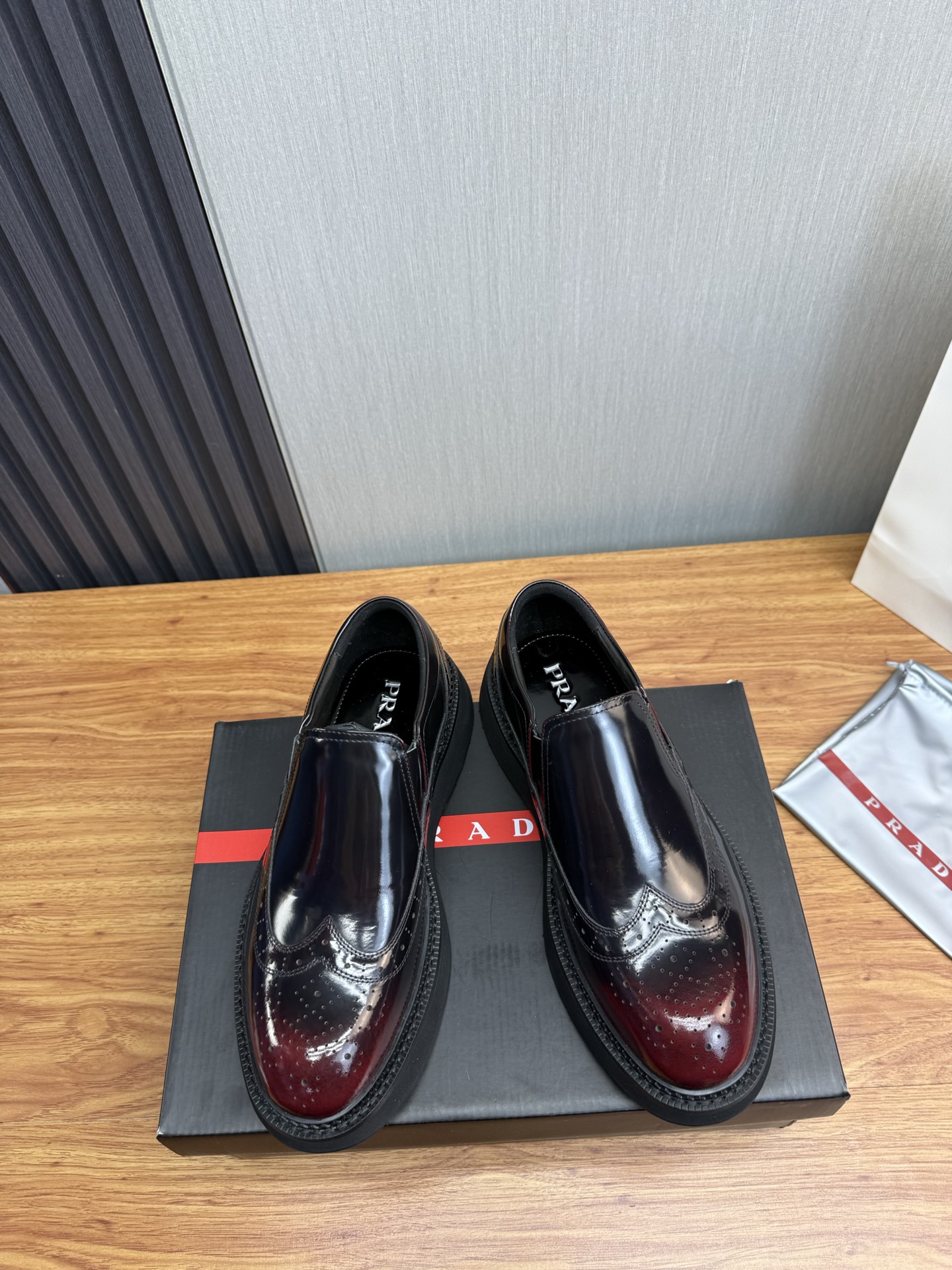 Male Leather Shoes Cow Leather Lightweight
