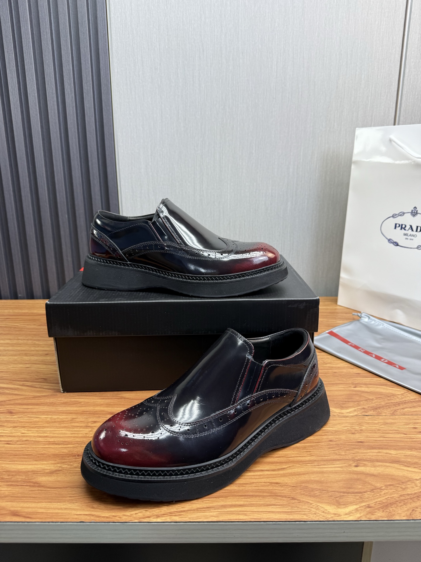 Male Leather Shoes Cow Leather Lightweight