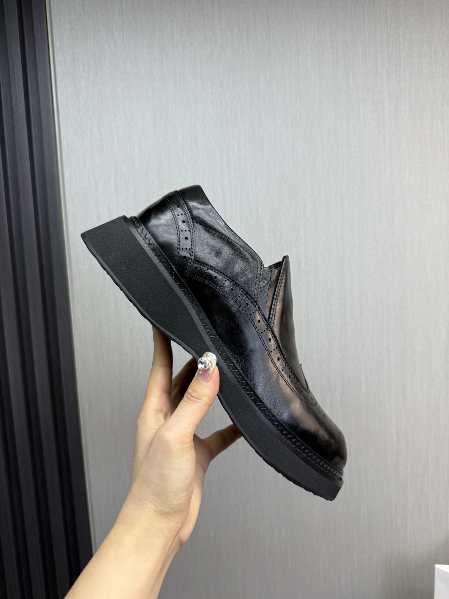 Male Leather Shoes Cow Leather Lightweight