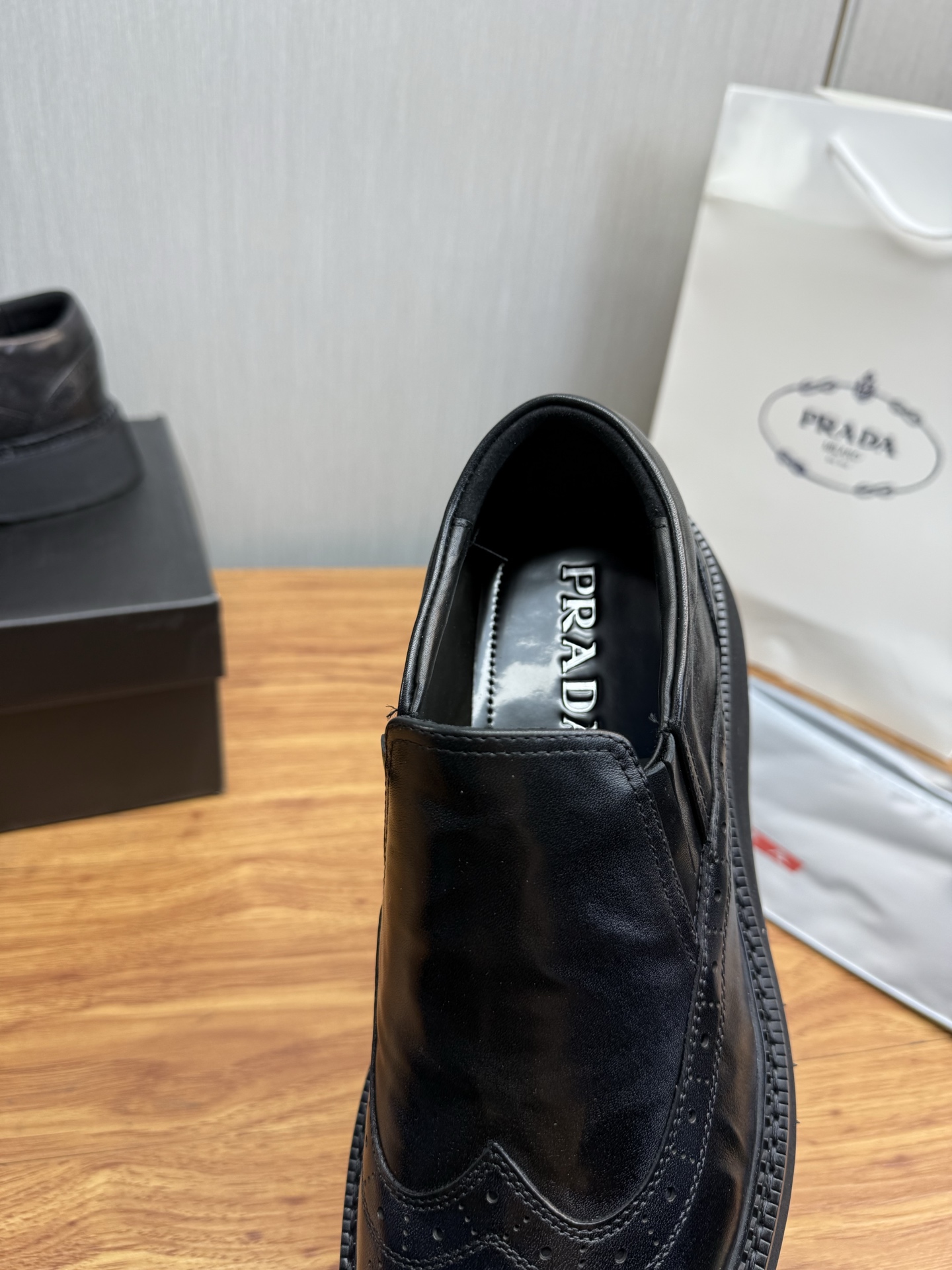 Male Leather Shoes Cow Leather Lightweight